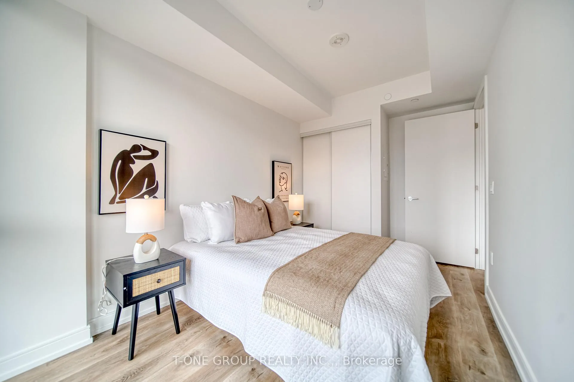 Photo 30 of Unit 910, 1 Jarvis Street, Hamilton, Beasley — HOMEH