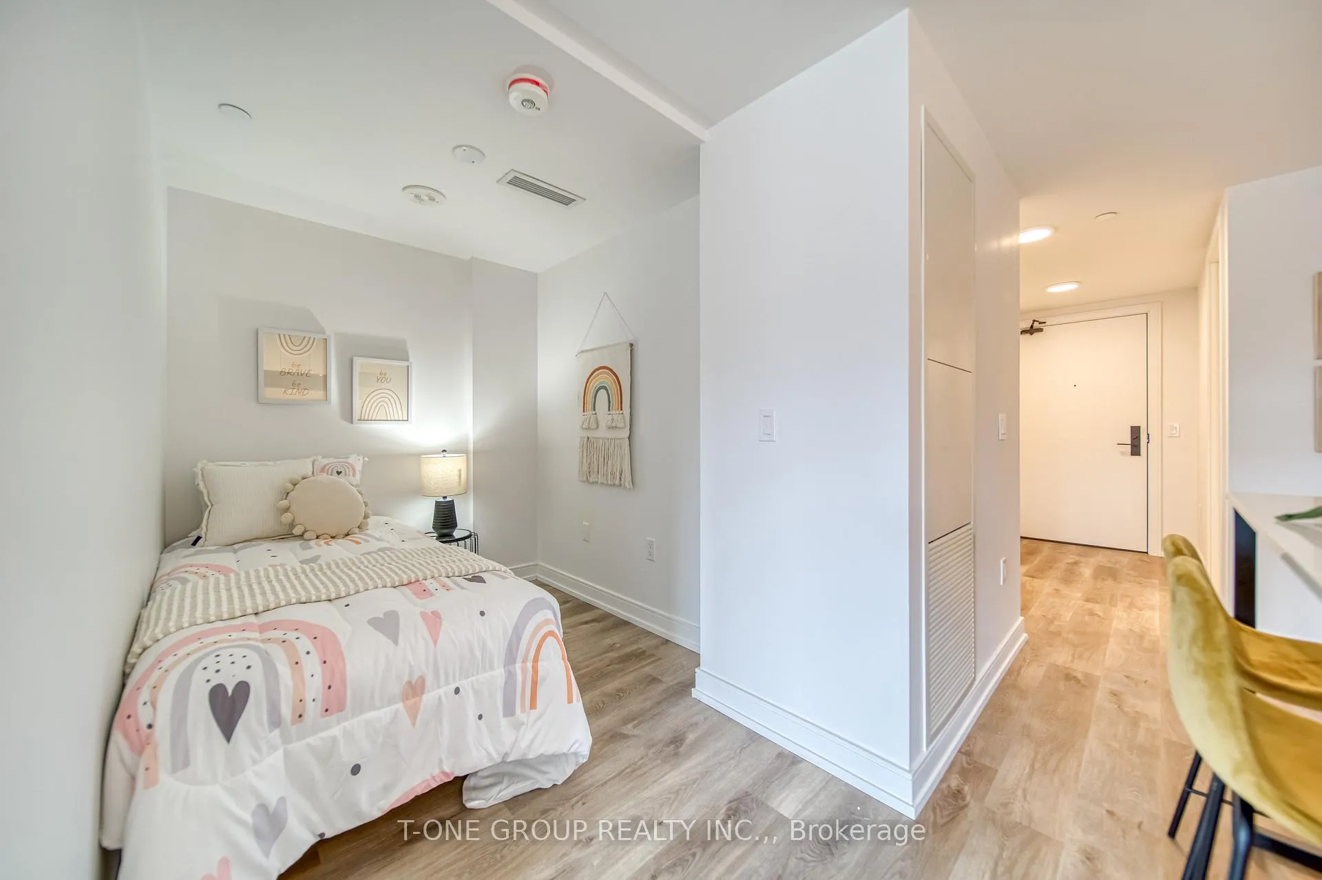Photo 32 of Unit 910, 1 Jarvis Street, Hamilton, Beasley — HOMEH