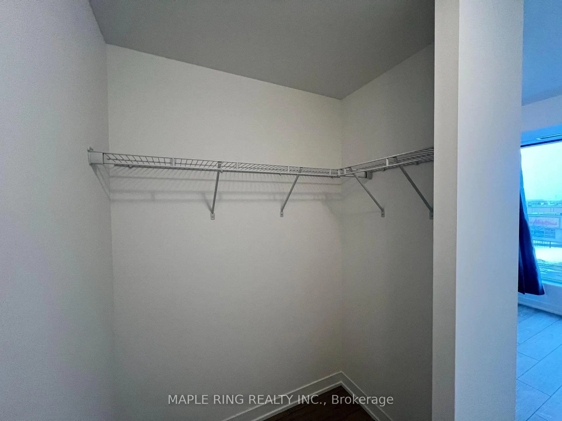 Photo 8 of Unit 323, 10 Abeja Street, Vaughan, Concord — HOMEH