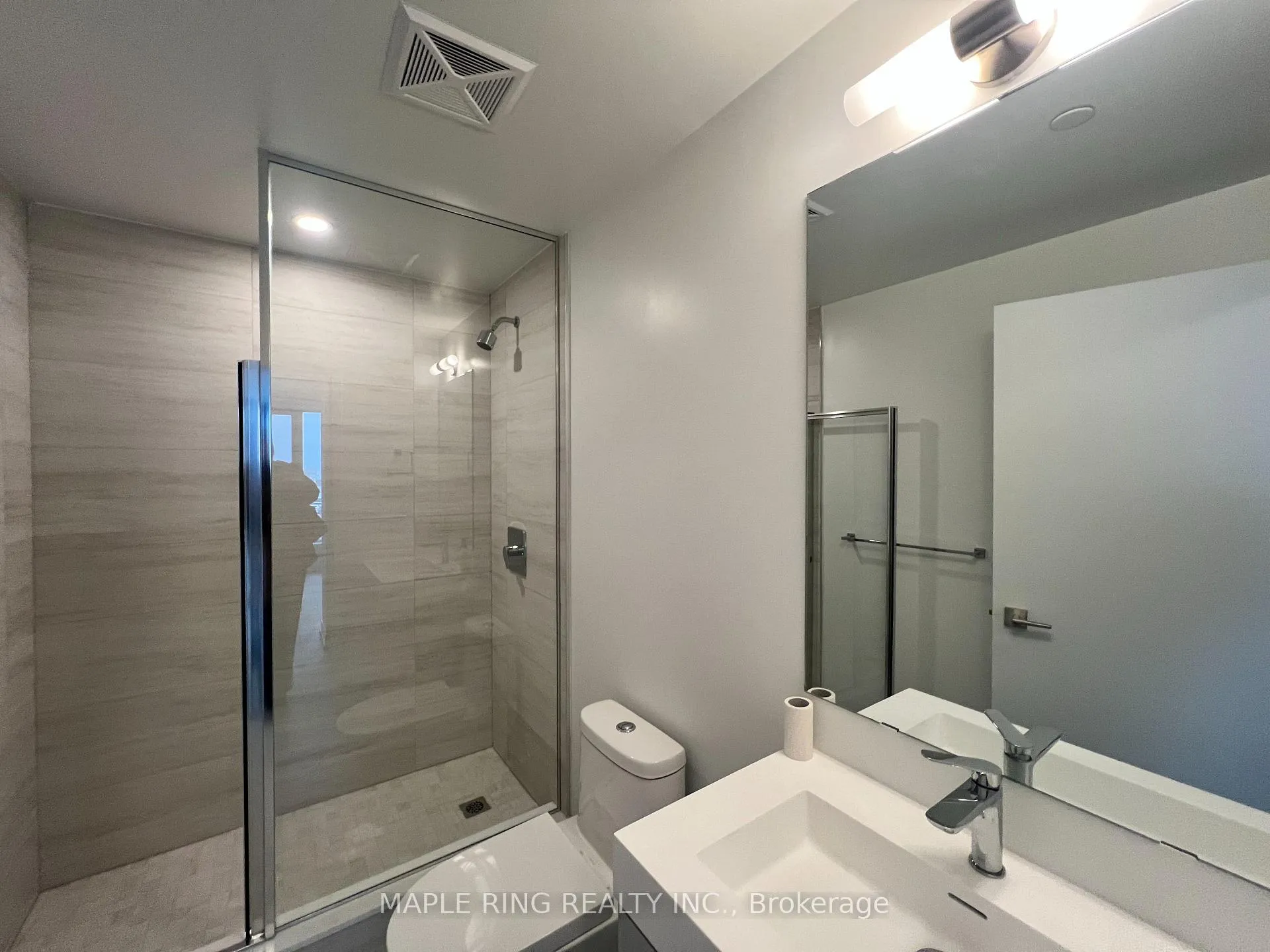 Photo 9 of Unit 323, 10 Abeja Street, Vaughan, Concord — HOMEH