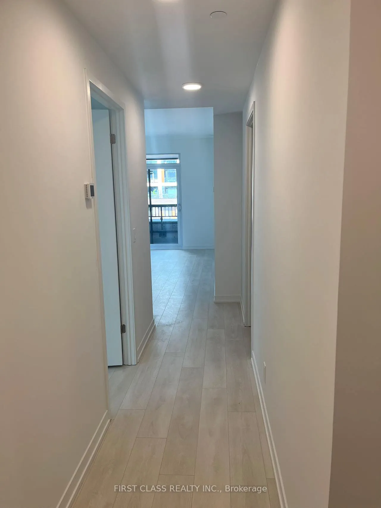 Photo 6 of Unit D-0233, 8 Beverley Glen Boulevard, Vaughan, Beverley Glen — HOMEH