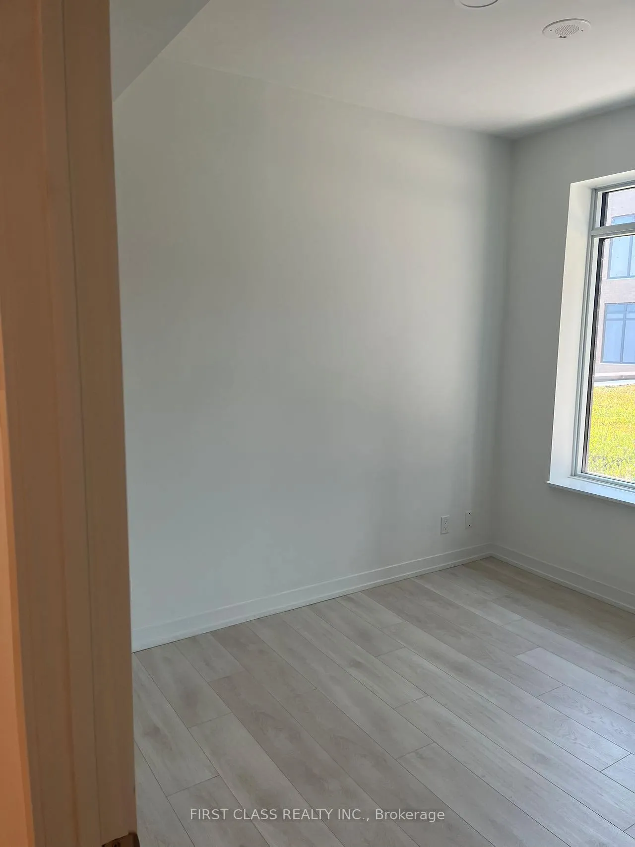 Photo 8 of Unit D-0233, 8 Beverley Glen Boulevard, Vaughan, Beverley Glen — HOMEH