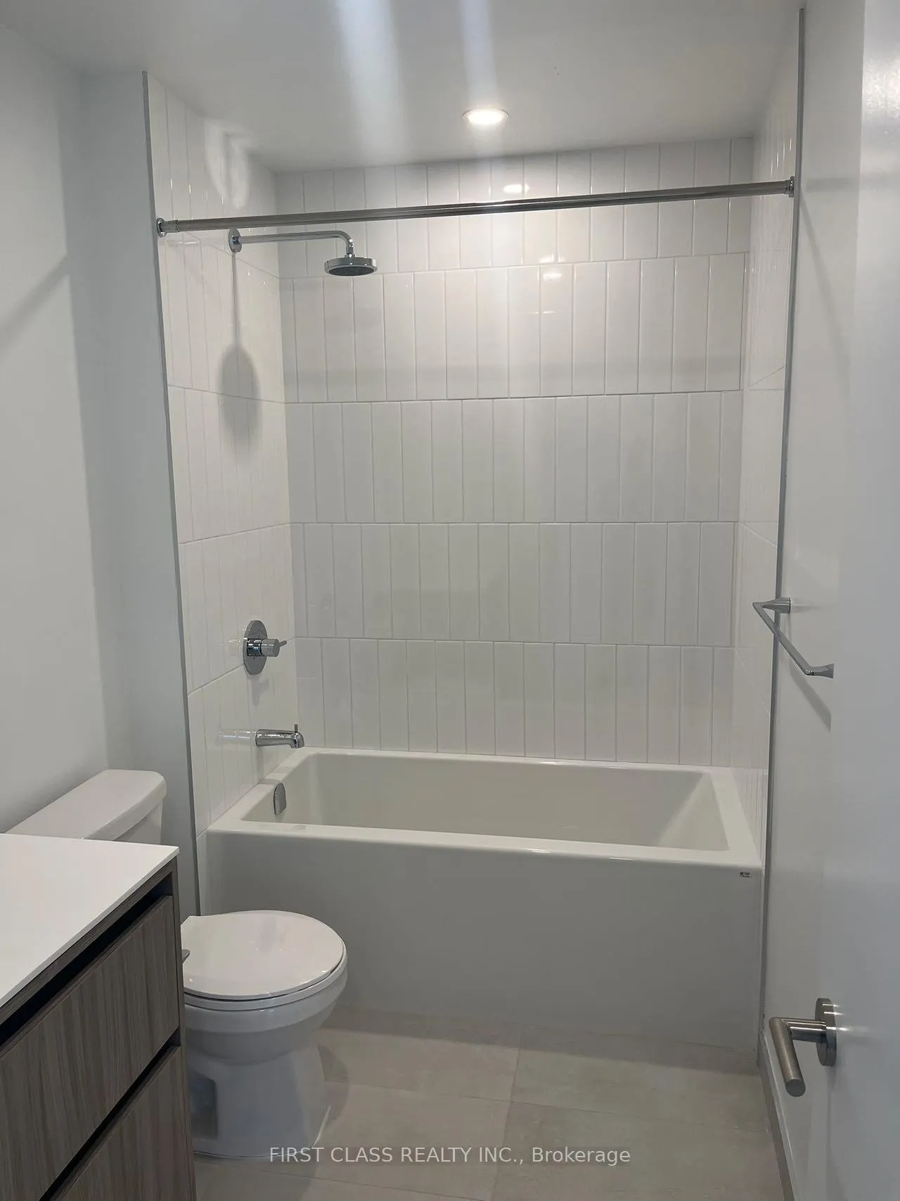 Photo 10 of Unit D-0233, 8 Beverley Glen Boulevard, Vaughan, Beverley Glen — HOMEH