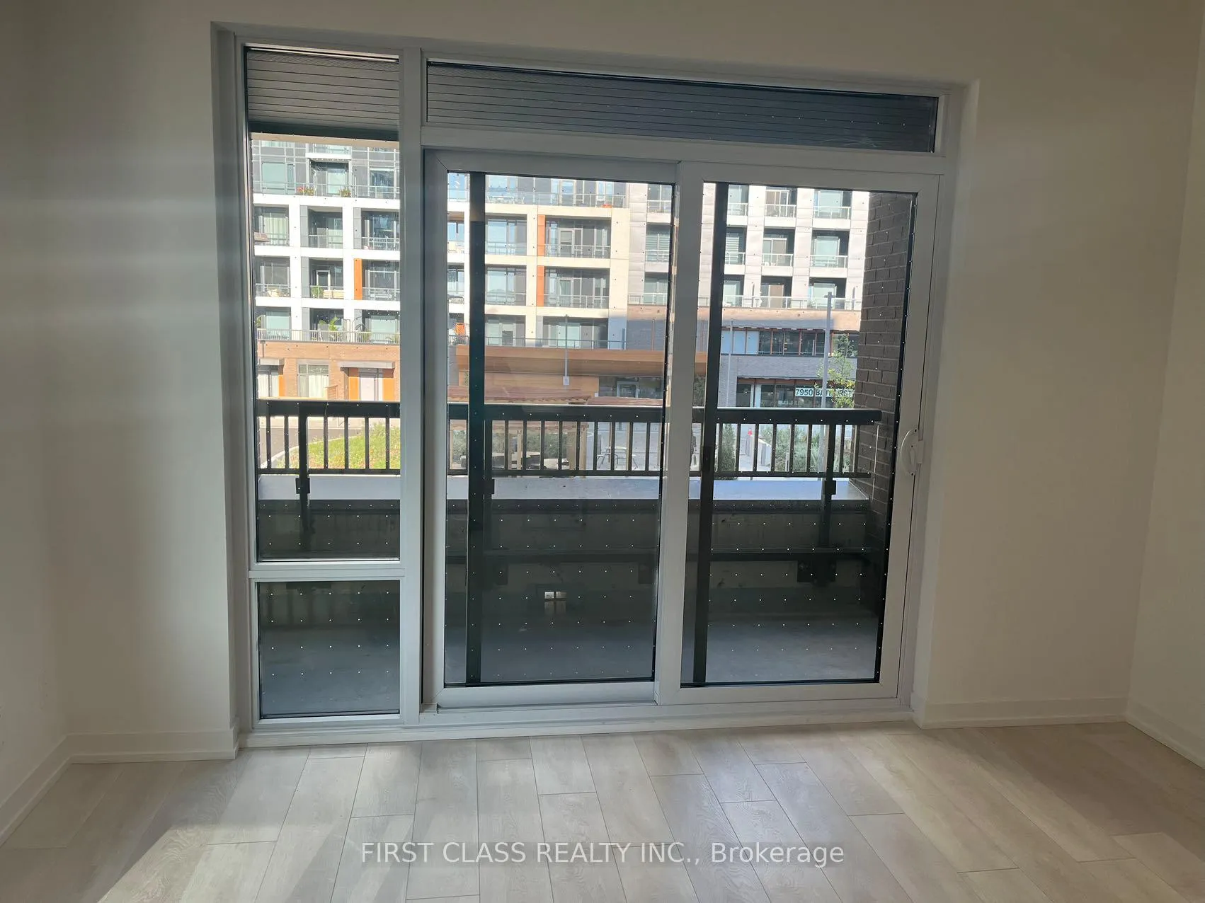 Photo 18 of Unit D-0233, 8 Beverley Glen Boulevard, Vaughan, Beverley Glen — HOMEH