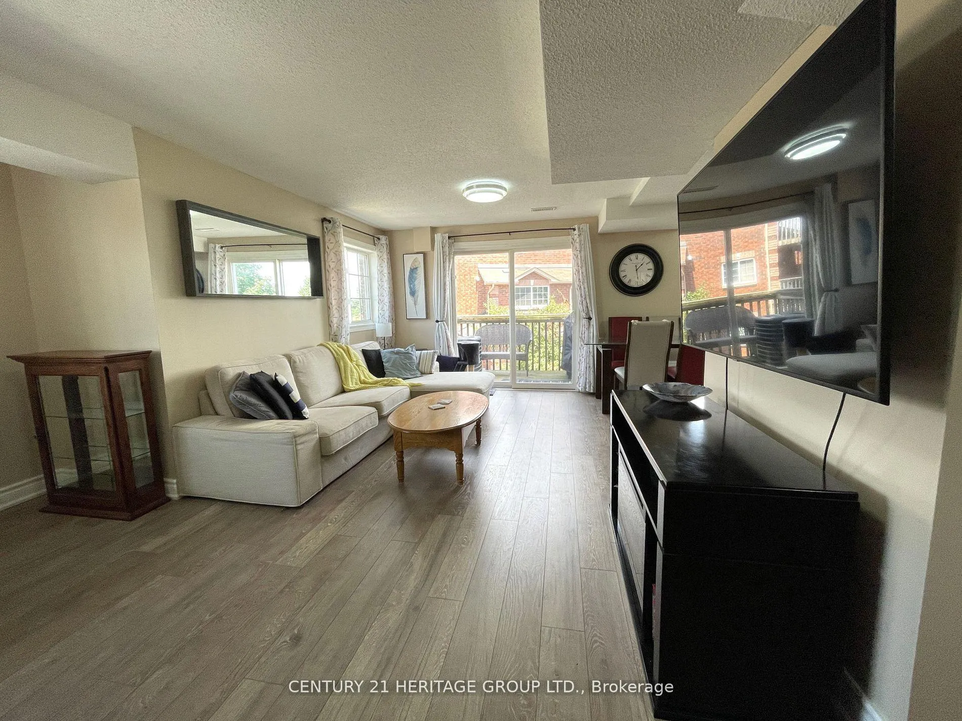 Photo 5 of Unit 7, 89 Goodwin Drive, Barrie, Painswick South — HOMEH