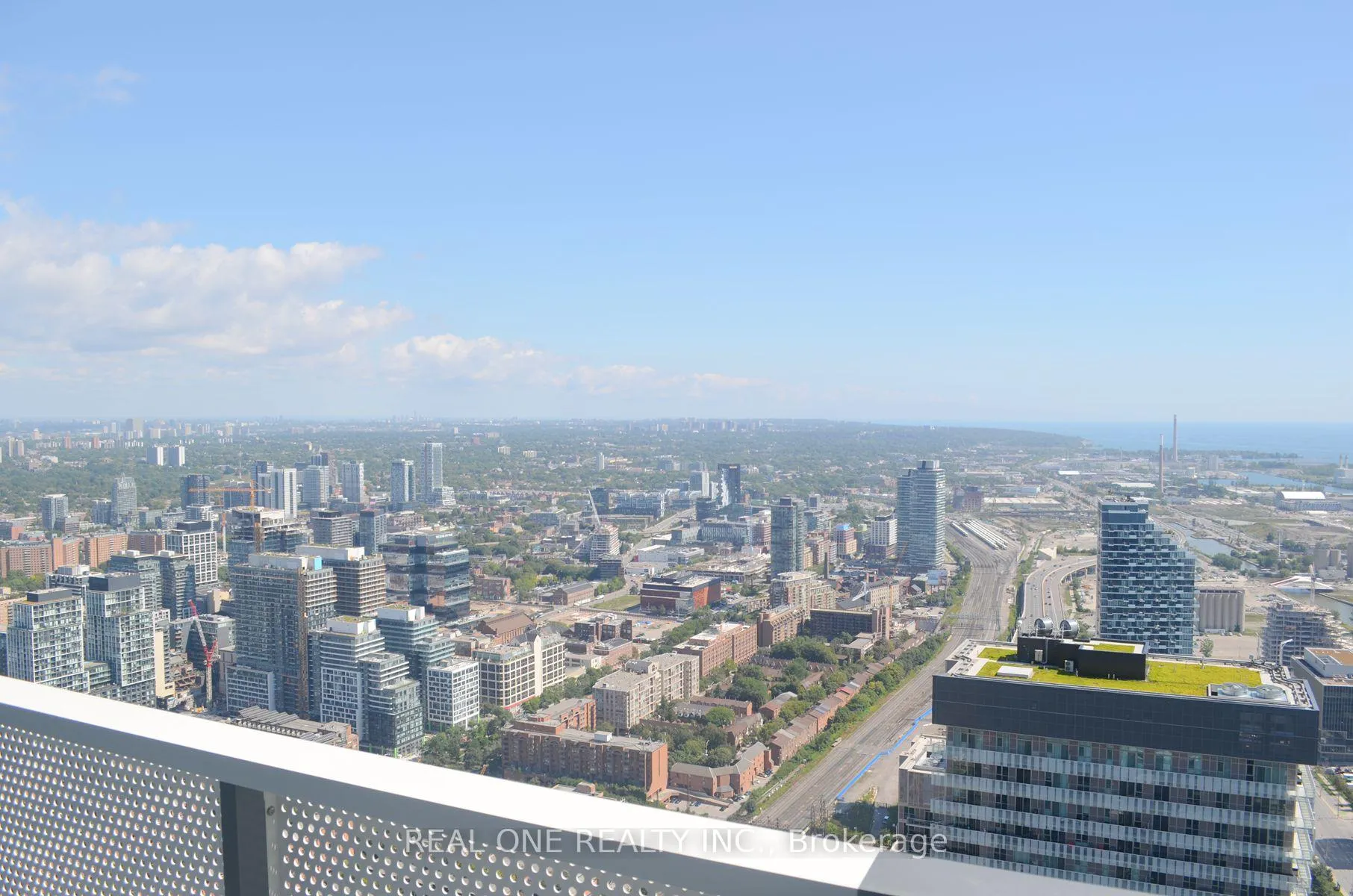 Photo 14 of Unit 6905, 138 Downes Street, Toronto, Waterfront Communities — HOMEH