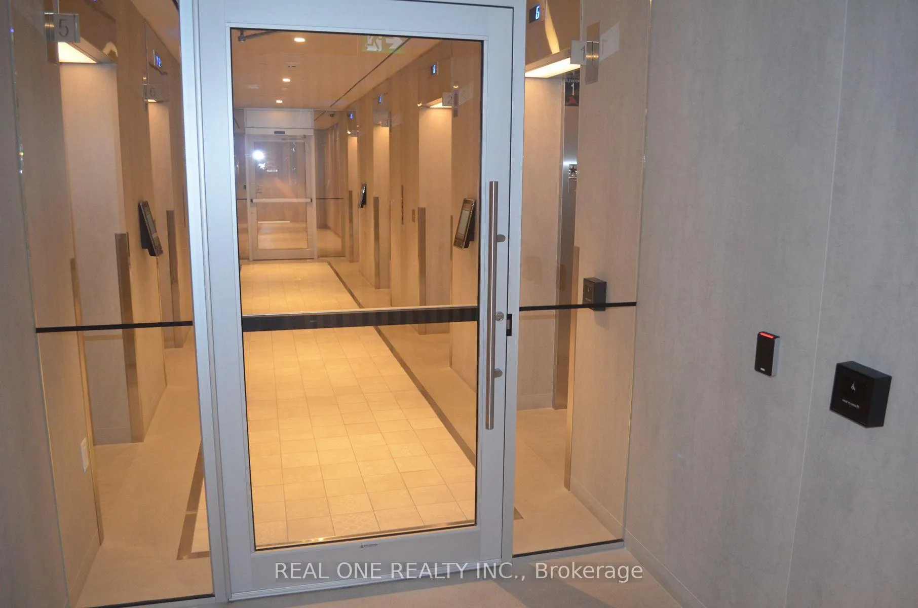 Photo 16 of Unit 6905, 138 Downes Street, Toronto, Waterfront Communities — HOMEH