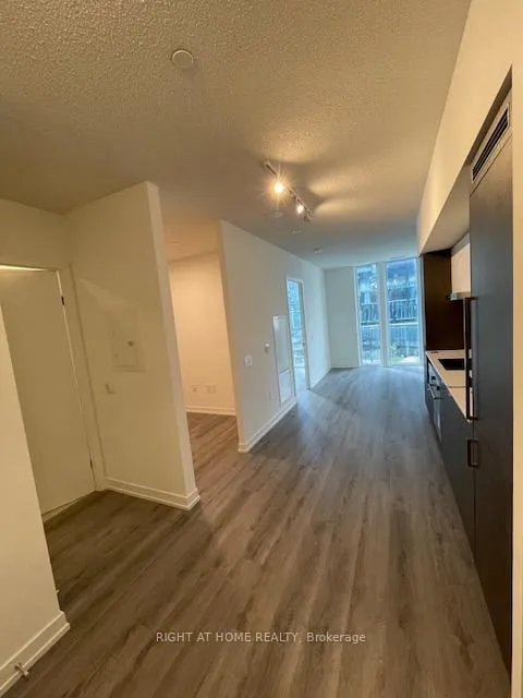 Photo 8 of Unit 912, 138 Downes Street, Toronto, Waterfront Communities — HOMEH
