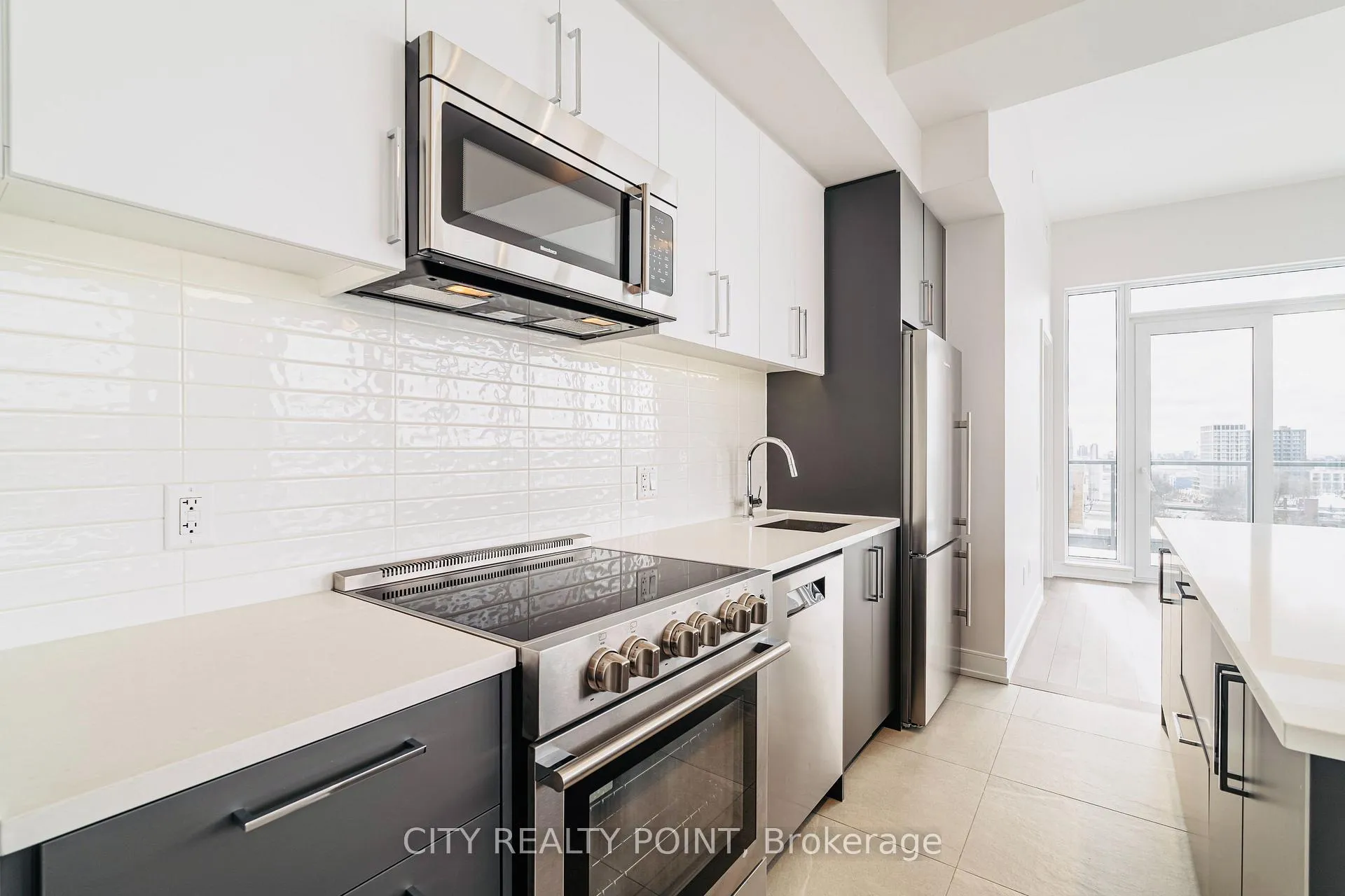 Front of Unit 1303, 2525 Bathurst Street