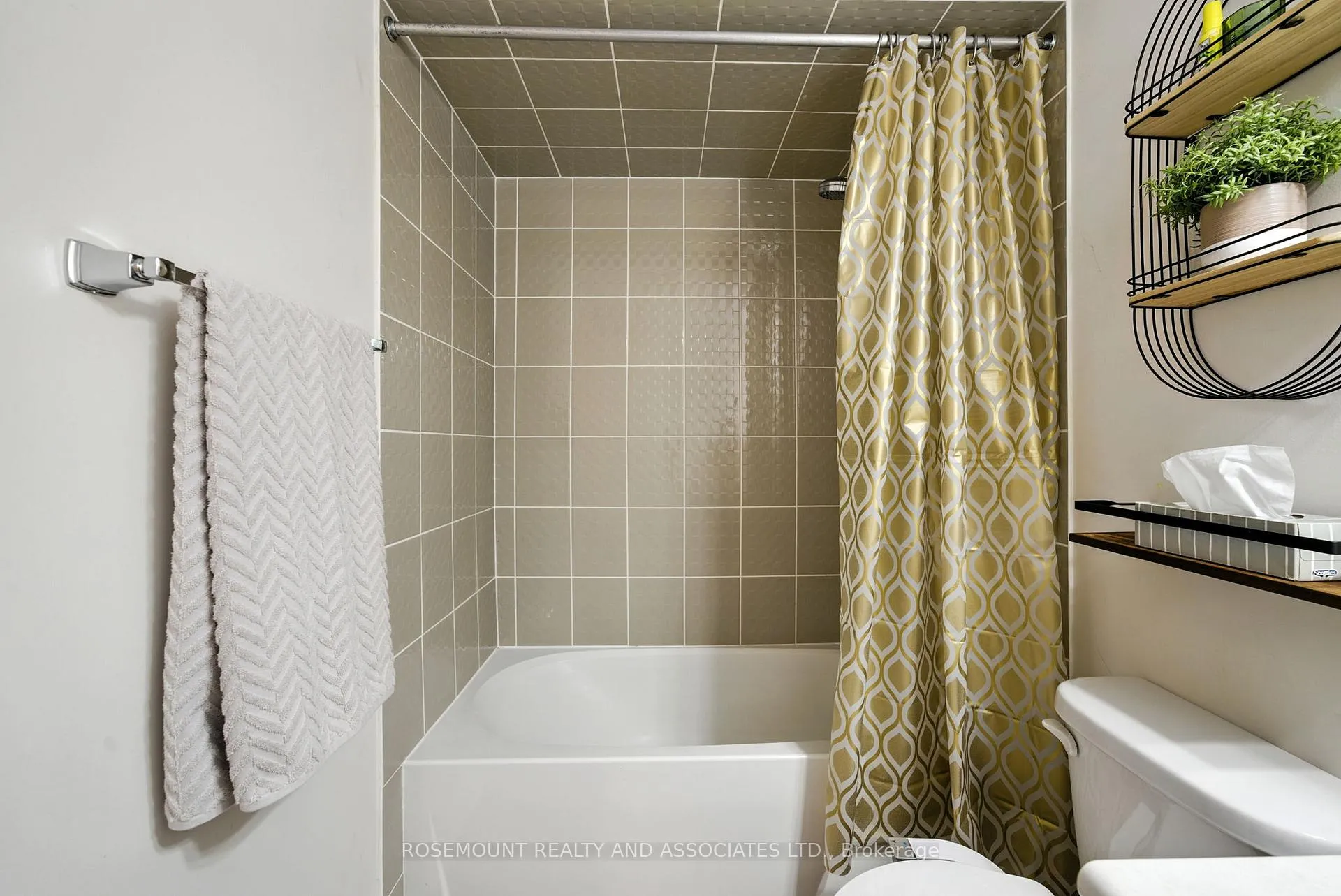 Photo 17 of Unit 2901, 15 Westmeath Lane, Markham, Cornell — HOMEH
