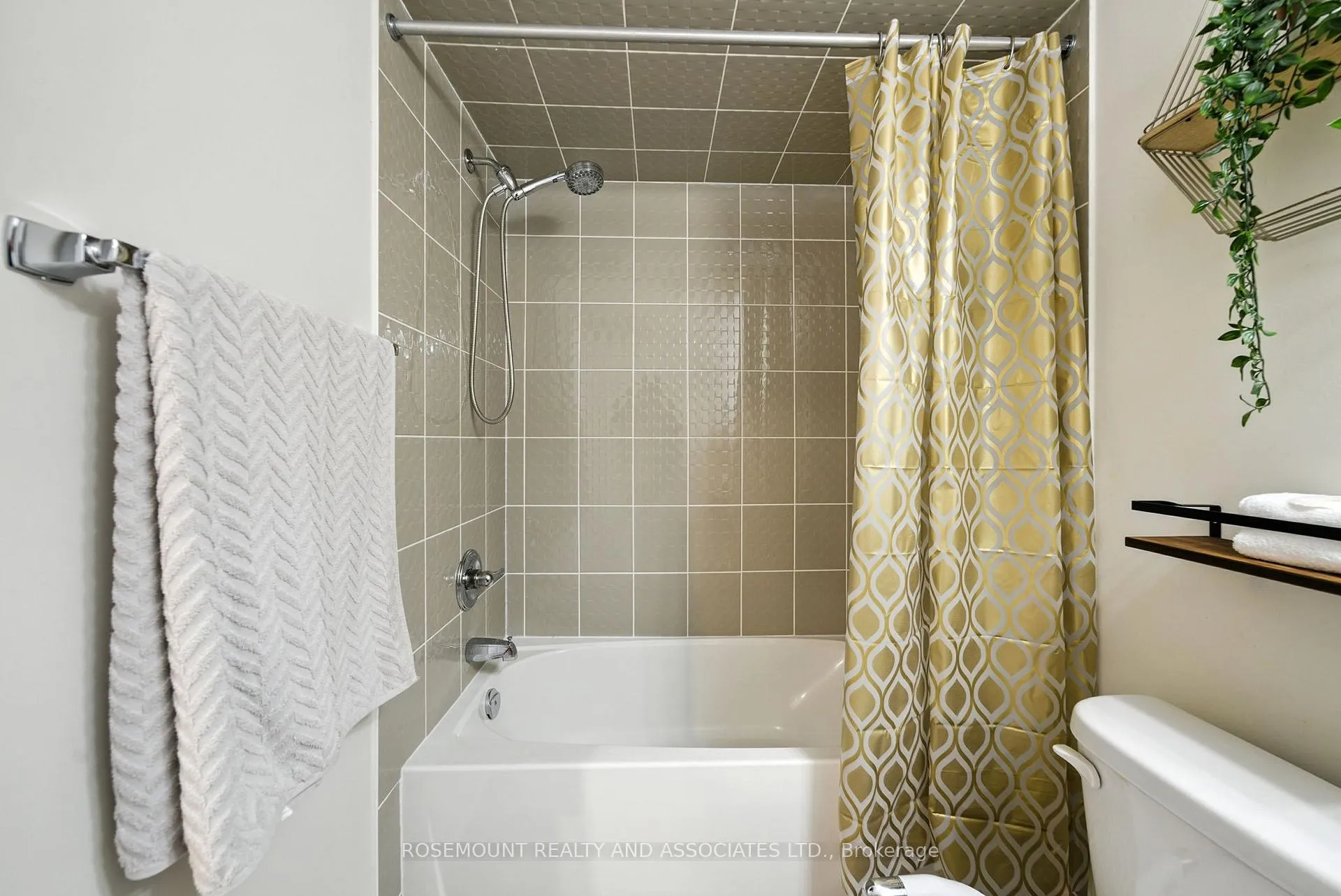 Photo 19 of Unit 2901, 15 Westmeath Lane, Markham, Cornell — HOMEH