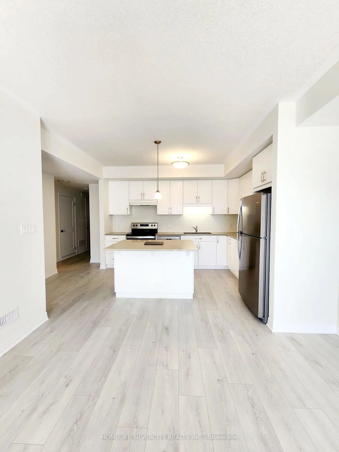 Photo 5 of Unit C33, 142 Foamflower Place, Waterloo — HOMEH