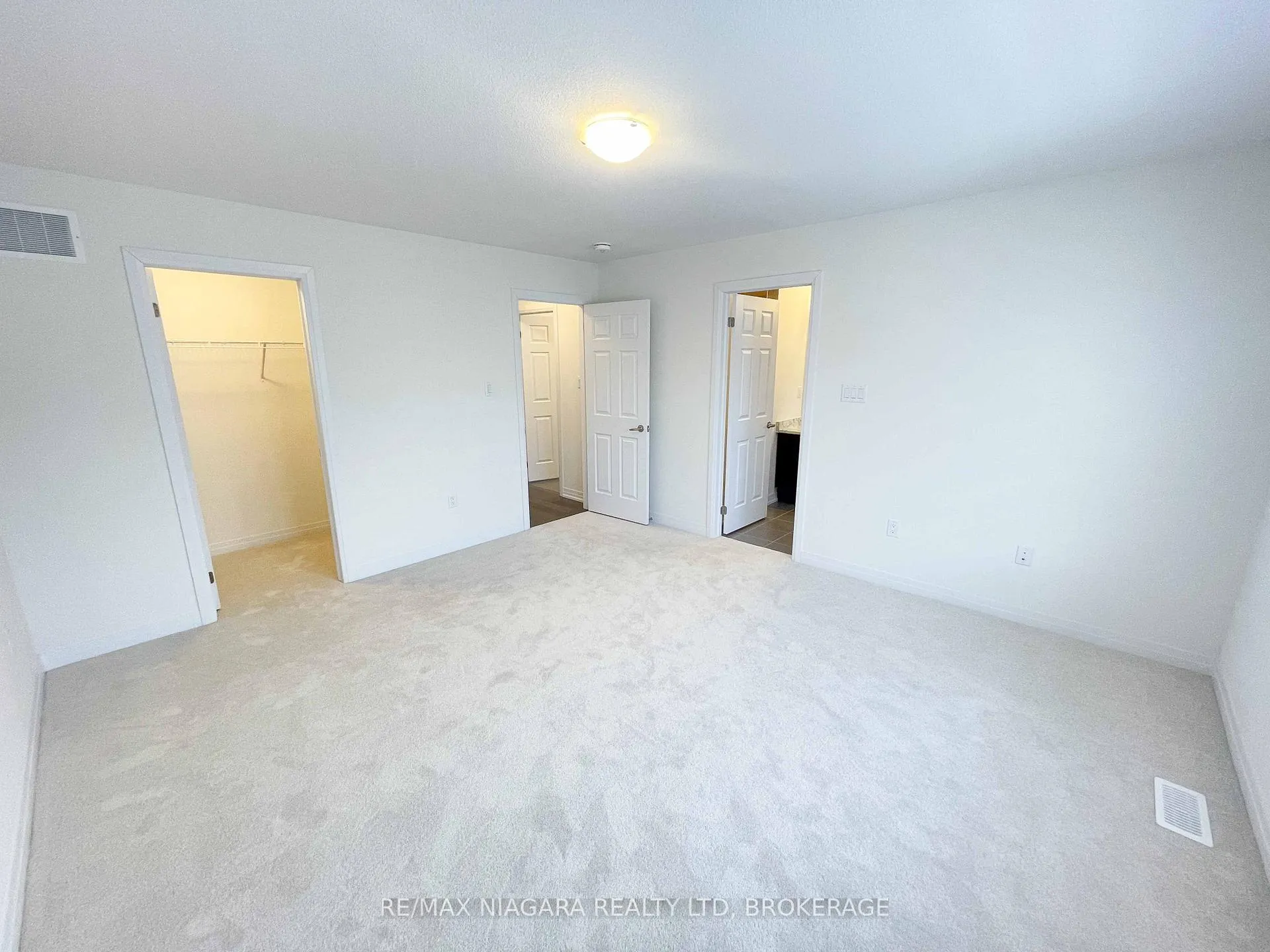 Photo 18 of Unit 20, 15 Peach Street, Thorold, Rolling Meadows — HOMEH