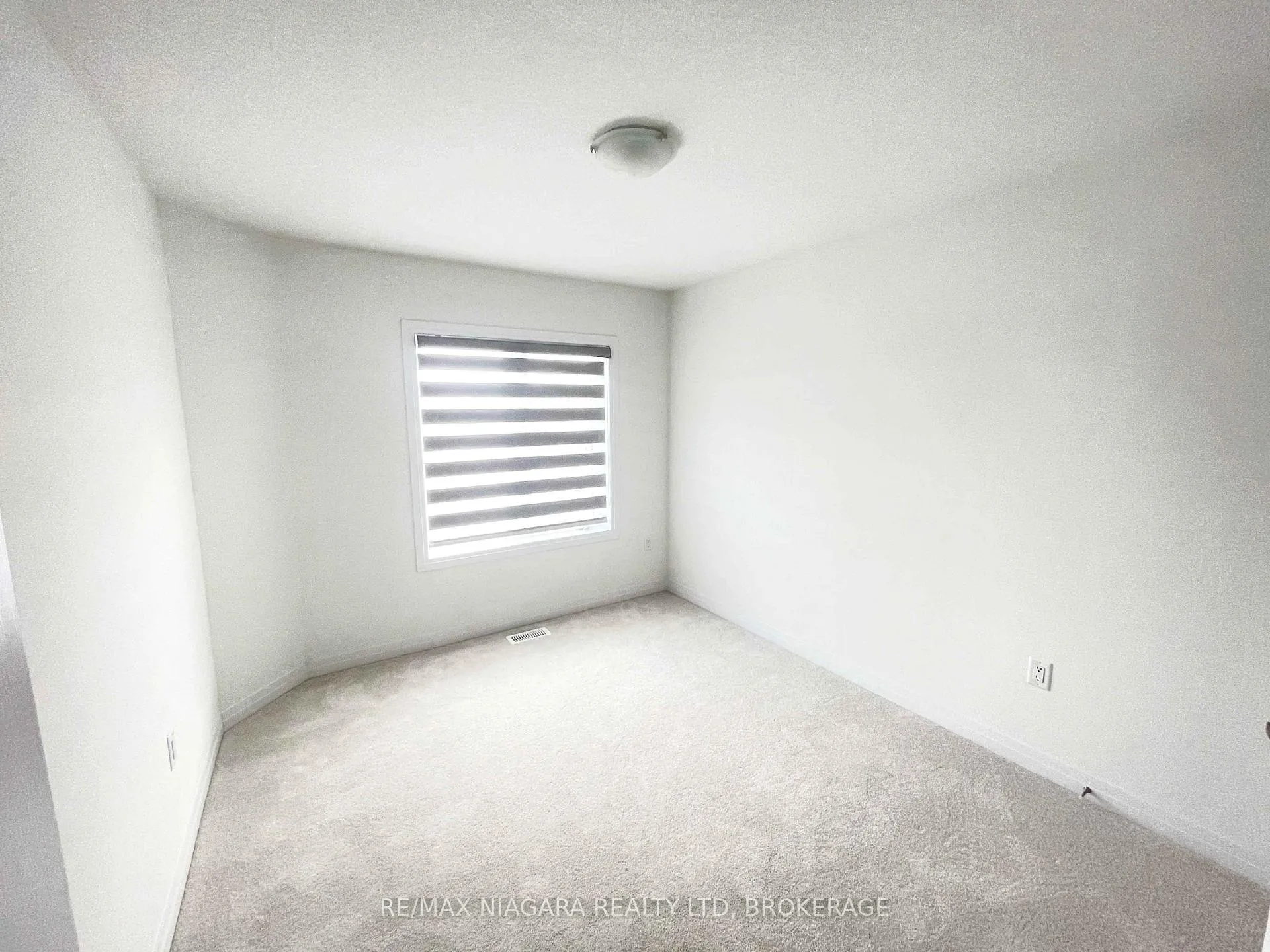 Photo 25 of Unit 20, 15 Peach Street, Thorold, Rolling Meadows — HOMEH
