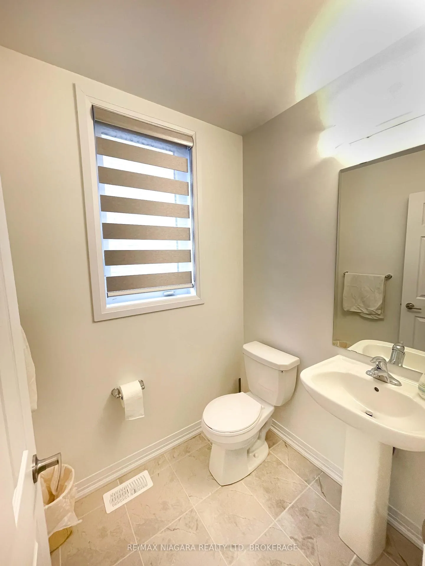 Photo 26 of Unit 20, 15 Peach Street, Thorold, Rolling Meadows — HOMEH