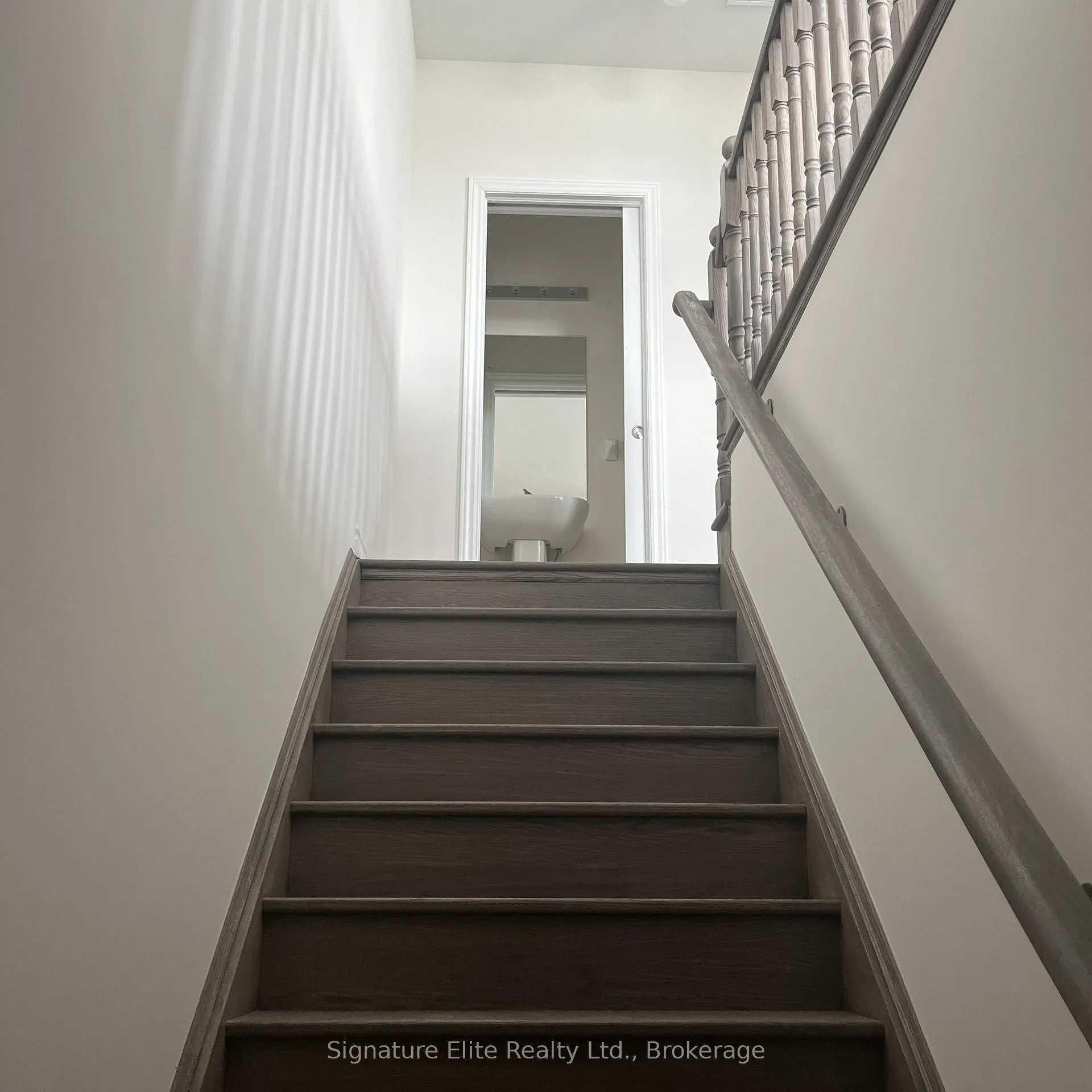 Photo 4 of Unit 115, 20 Halliford Place, Brampton, Goreway Drive Corridor — HOMEH