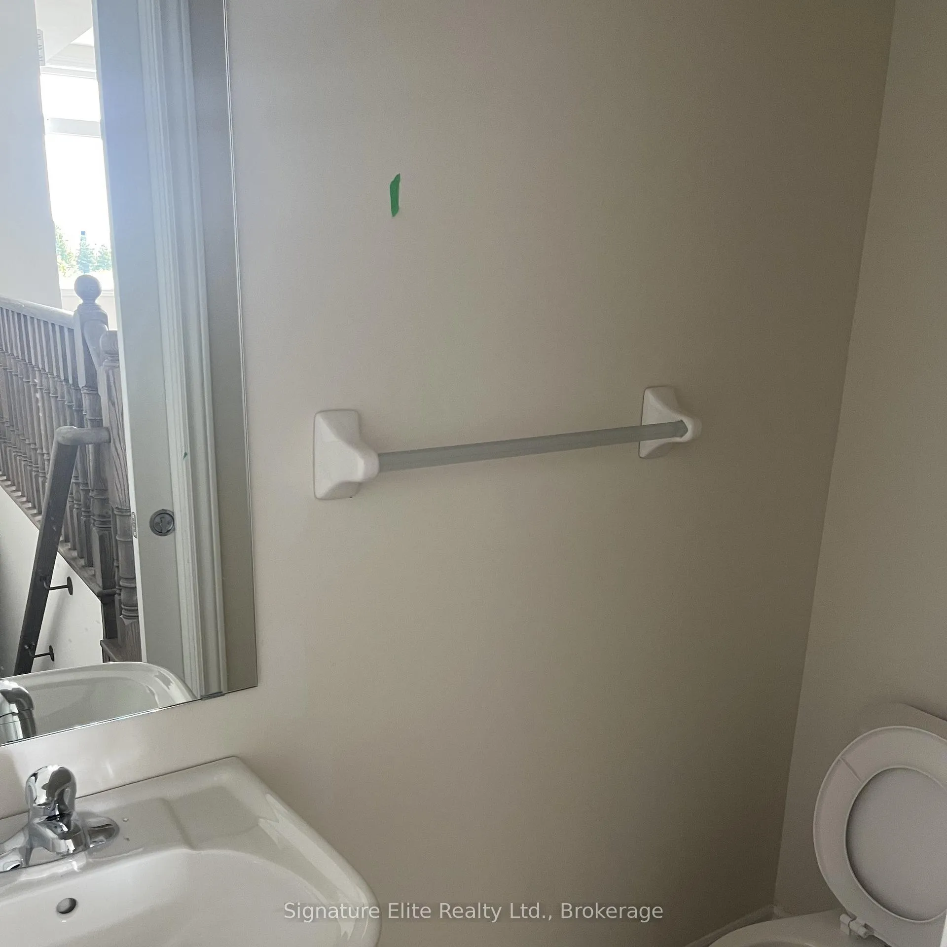 Photo 5 of Unit 115, 20 Halliford Place, Brampton, Goreway Drive Corridor — HOMEH