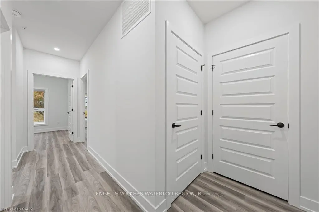 Photo 11 of Unit 206, 1100 Lackner Place, Kitchener — HOMEH