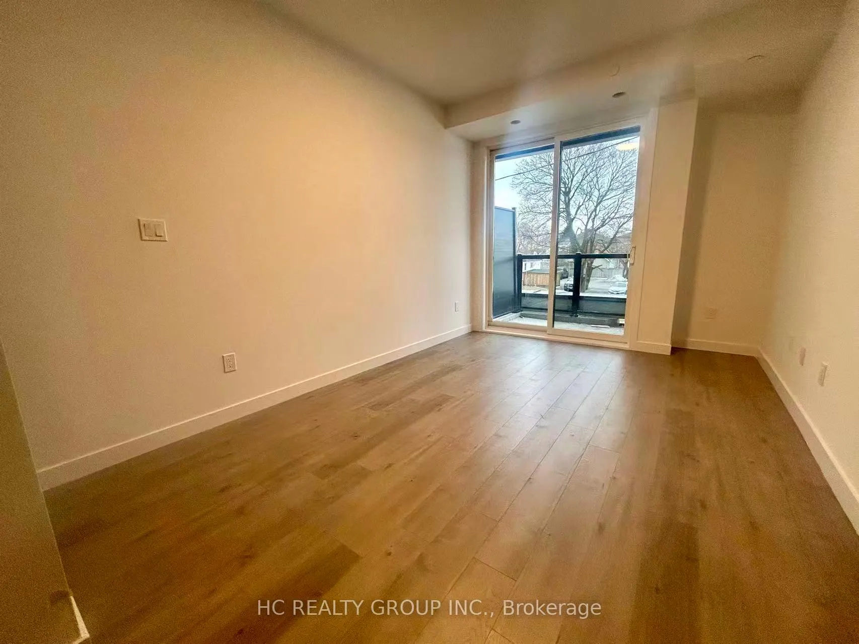 Photo 13 of Unit 517, 30 Markdale Lane, Markham, Middlefield — HOMEH