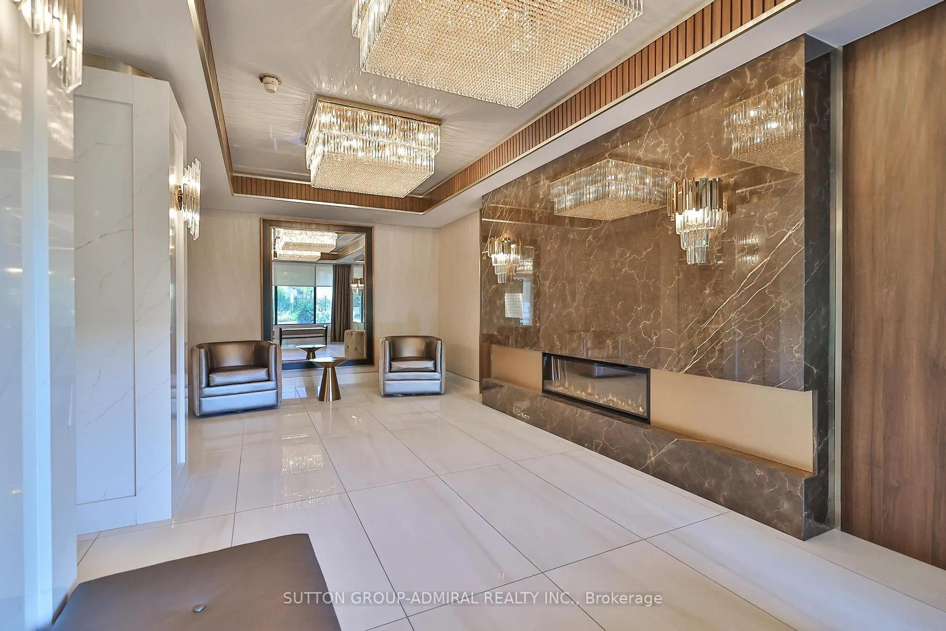 Photo 4 of Unit 308, 7420 Bathurst Street, Vaughan, Brownridge — HOMEH