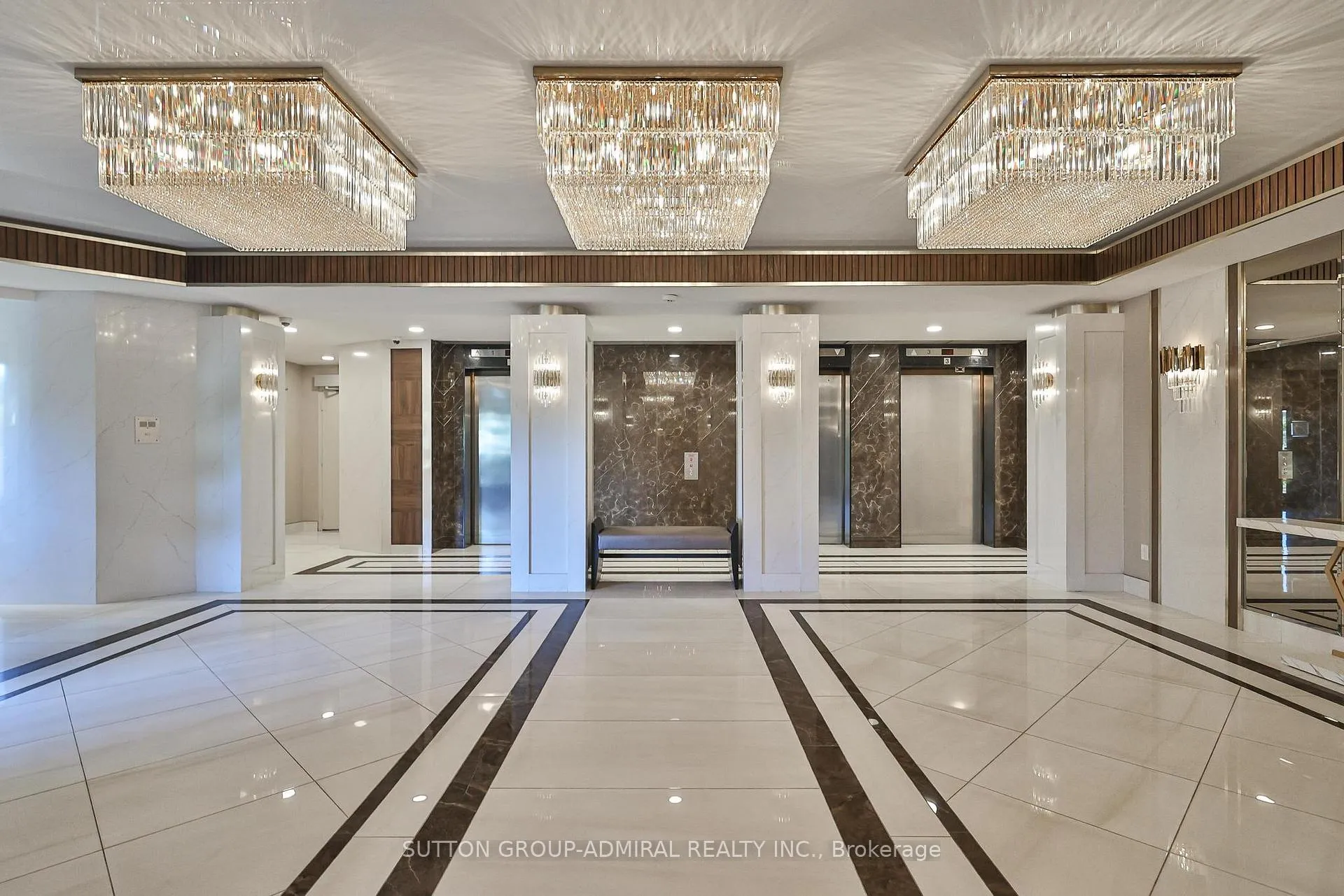 Photo 5 of Unit 308, 7420 Bathurst Street, Vaughan, Brownridge — HOMEH