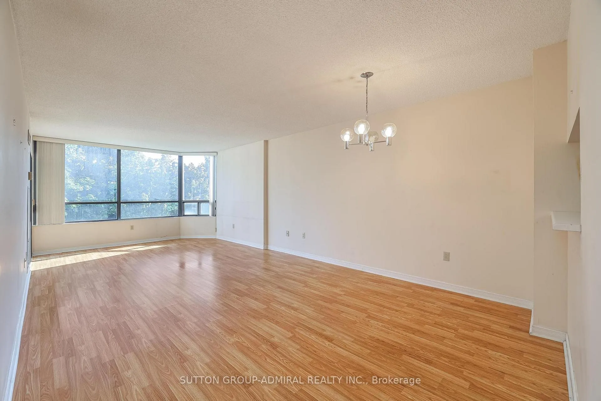 Photo 11 of Unit 308, 7420 Bathurst Street, Vaughan, Brownridge — HOMEH