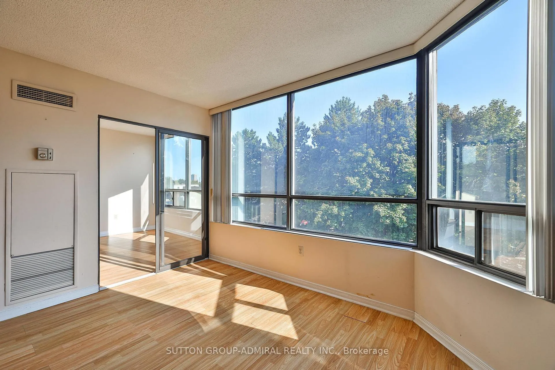 Photo 16 of Unit 308, 7420 Bathurst Street, Vaughan, Brownridge — HOMEH