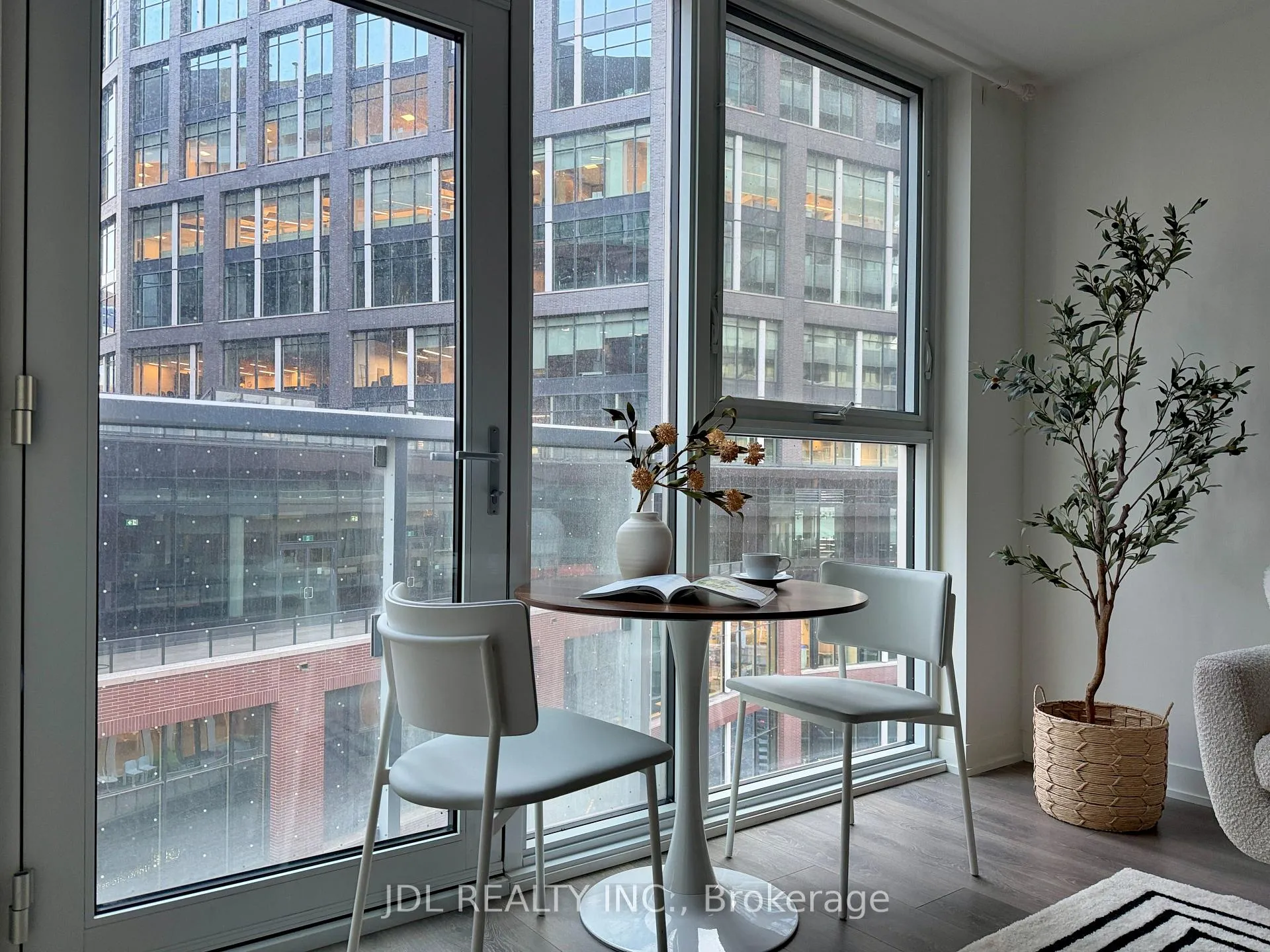 Photo 3 of Unit 409, 20 richardson Street, Toronto, Waterfront Communities — HOMEH
