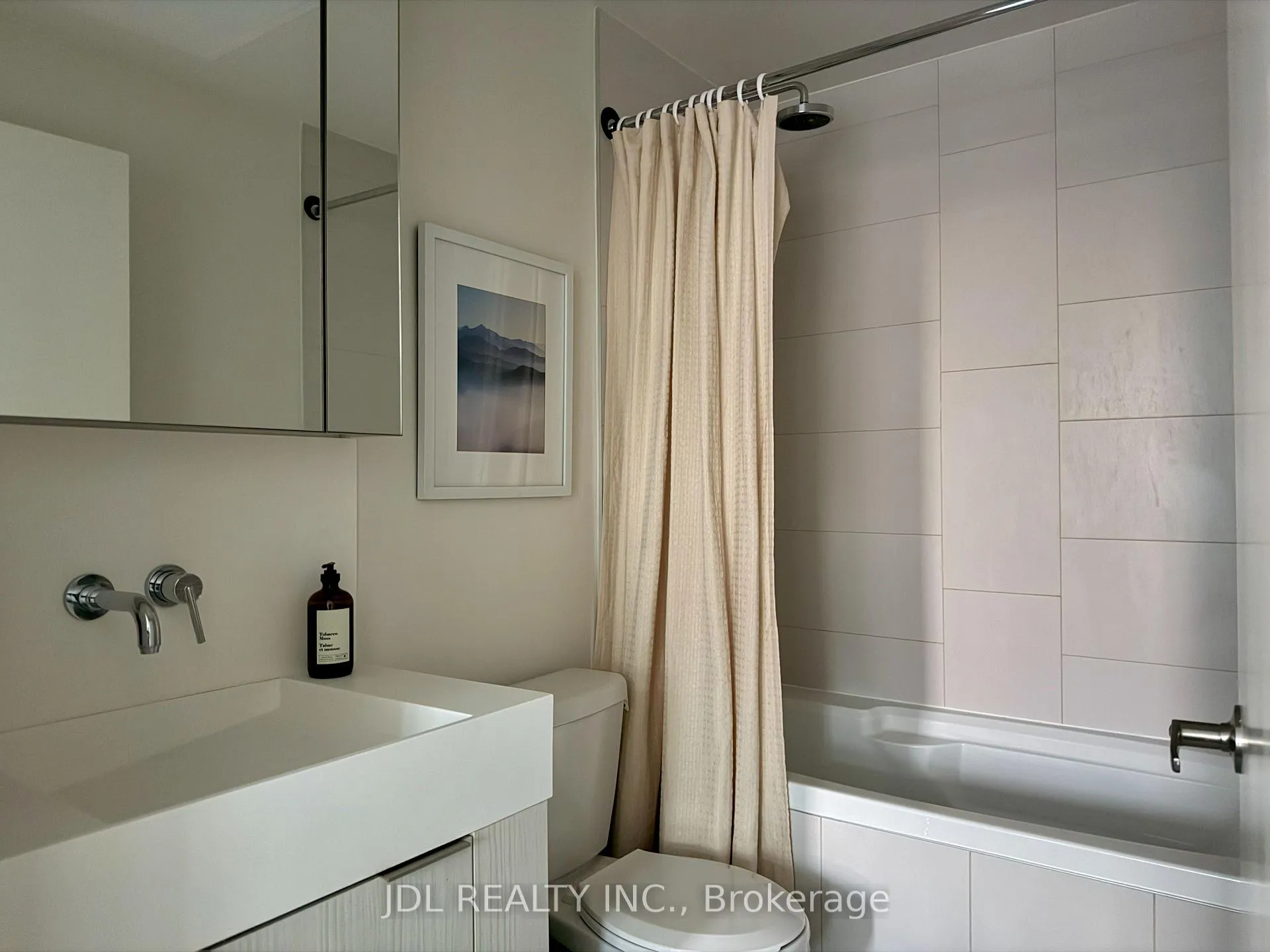 Photo 9 of Unit 409, 20 richardson Street, Toronto, Waterfront Communities — HOMEH