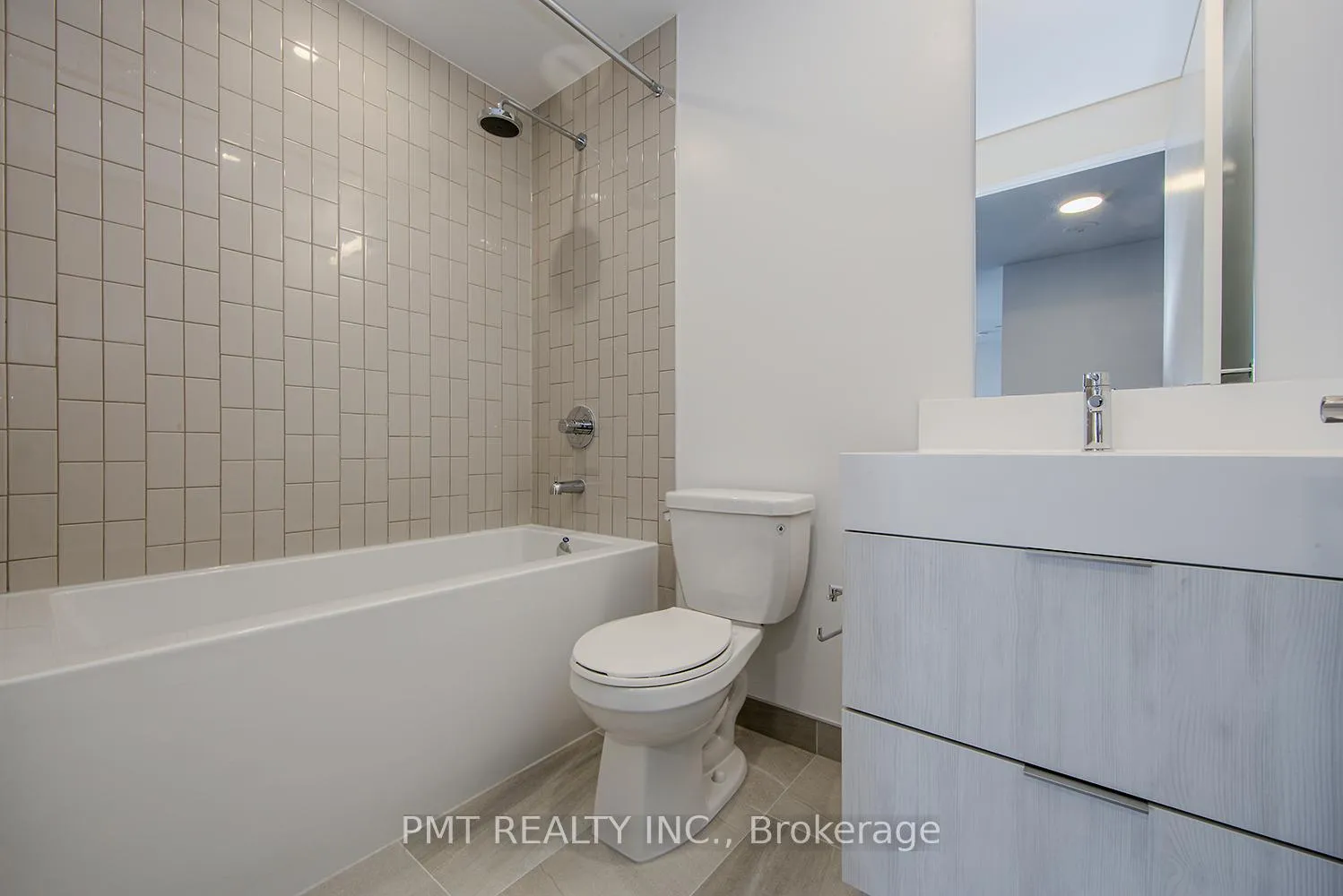 Photo 19 of Unit 809, 130 River Street, Toronto, Regent Park — HOMEH