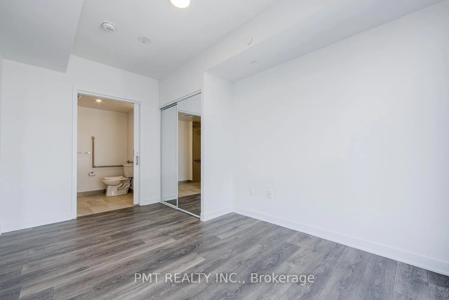 Photo 20 of Unit 809, 130 River Street, Toronto, Regent Park — HOMEH