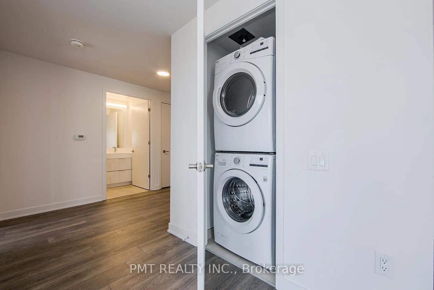 Photo 29 of Unit 809, 130 River Street, Toronto, Regent Park — HOMEH