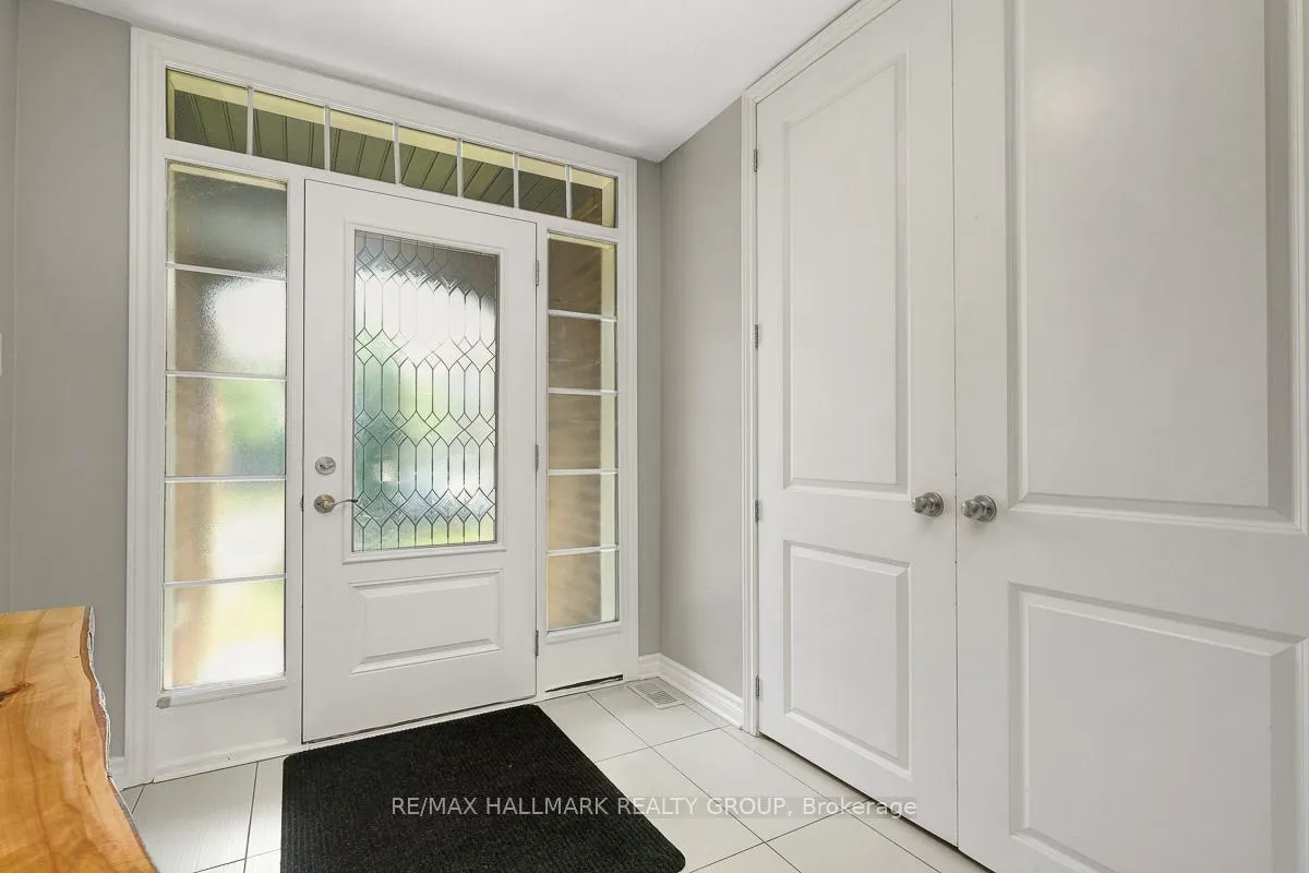 Photo 6 of 78 Russet Terrace, Ottawa, Barrhaven - Half Moon Bay — HOMEH