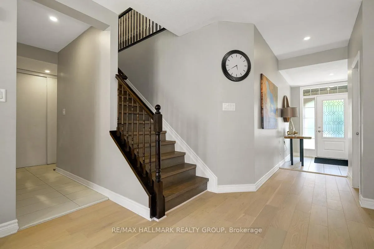 Photo 8 of 78 Russet Terrace, Ottawa, Barrhaven - Half Moon Bay — HOMEH