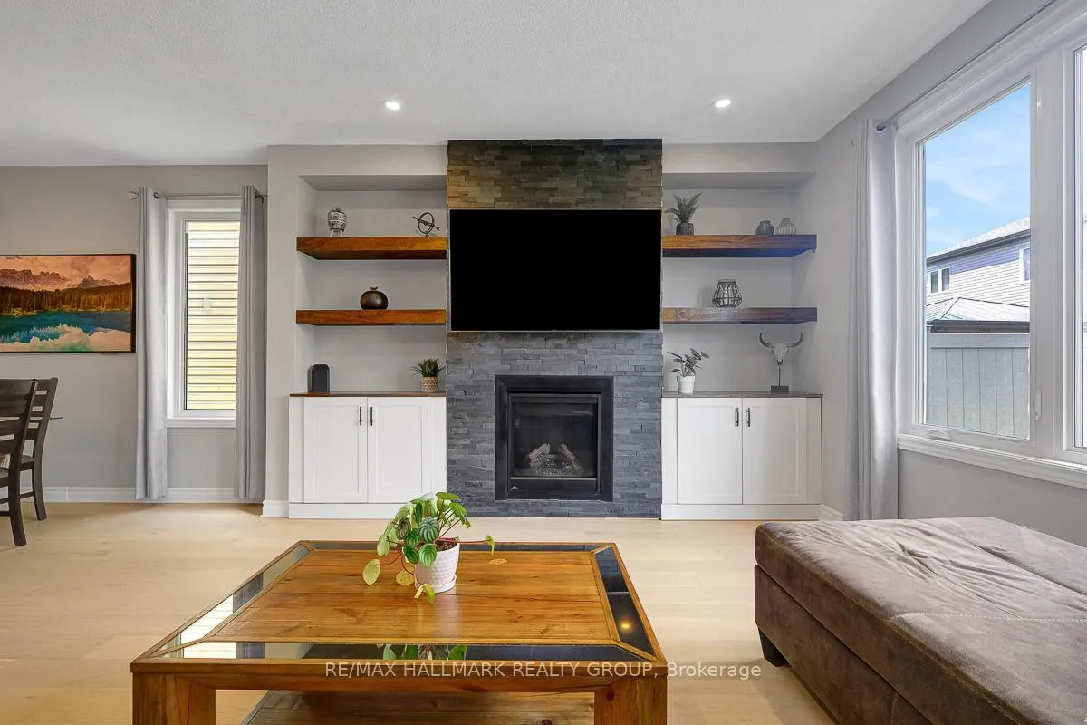Photo 11 of 78 Russet Terrace, Ottawa, Barrhaven - Half Moon Bay — HOMEH