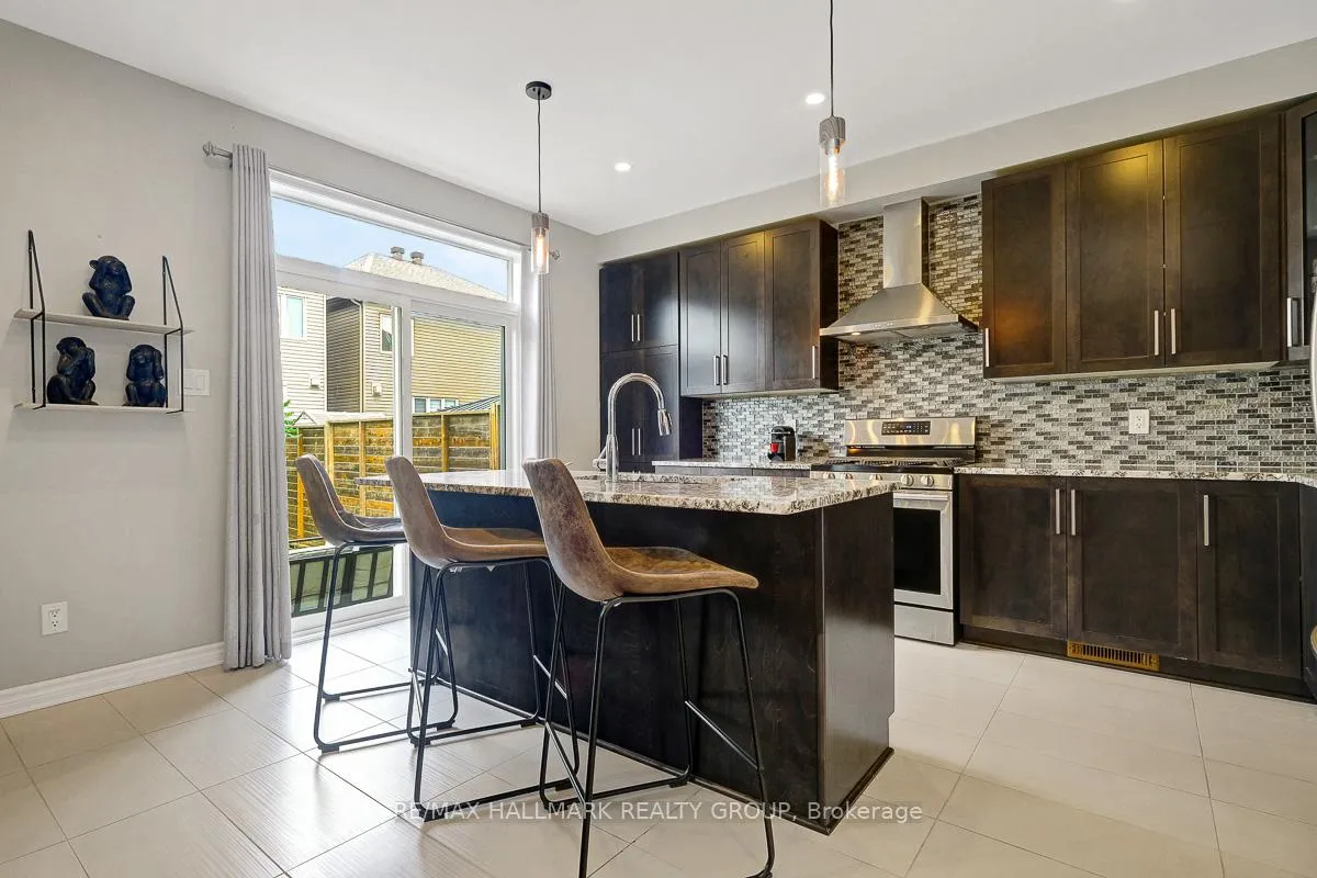 Photo 18 of 78 Russet Terrace, Ottawa, Barrhaven - Half Moon Bay — HOMEH