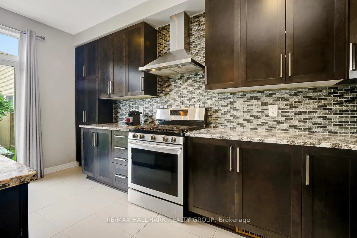 Photo 21 of 78 Russet Terrace, Ottawa, Barrhaven - Half Moon Bay — HOMEH