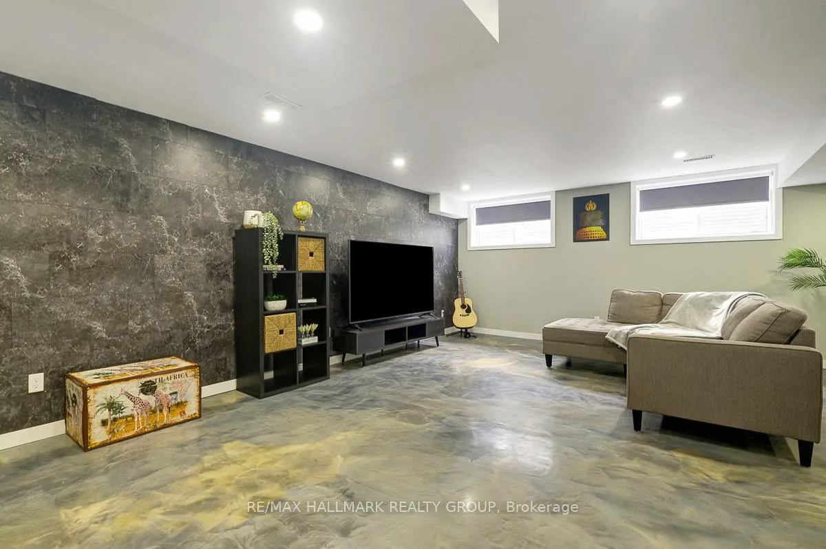 Photo 43 of 78 Russet Terrace, Ottawa, Barrhaven - Half Moon Bay — HOMEH