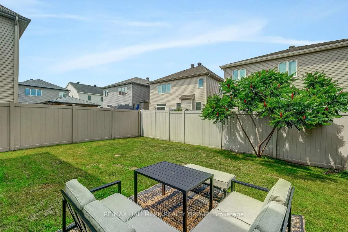 Photo 49 of 78 Russet Terrace, Ottawa, Barrhaven - Half Moon Bay — HOMEH