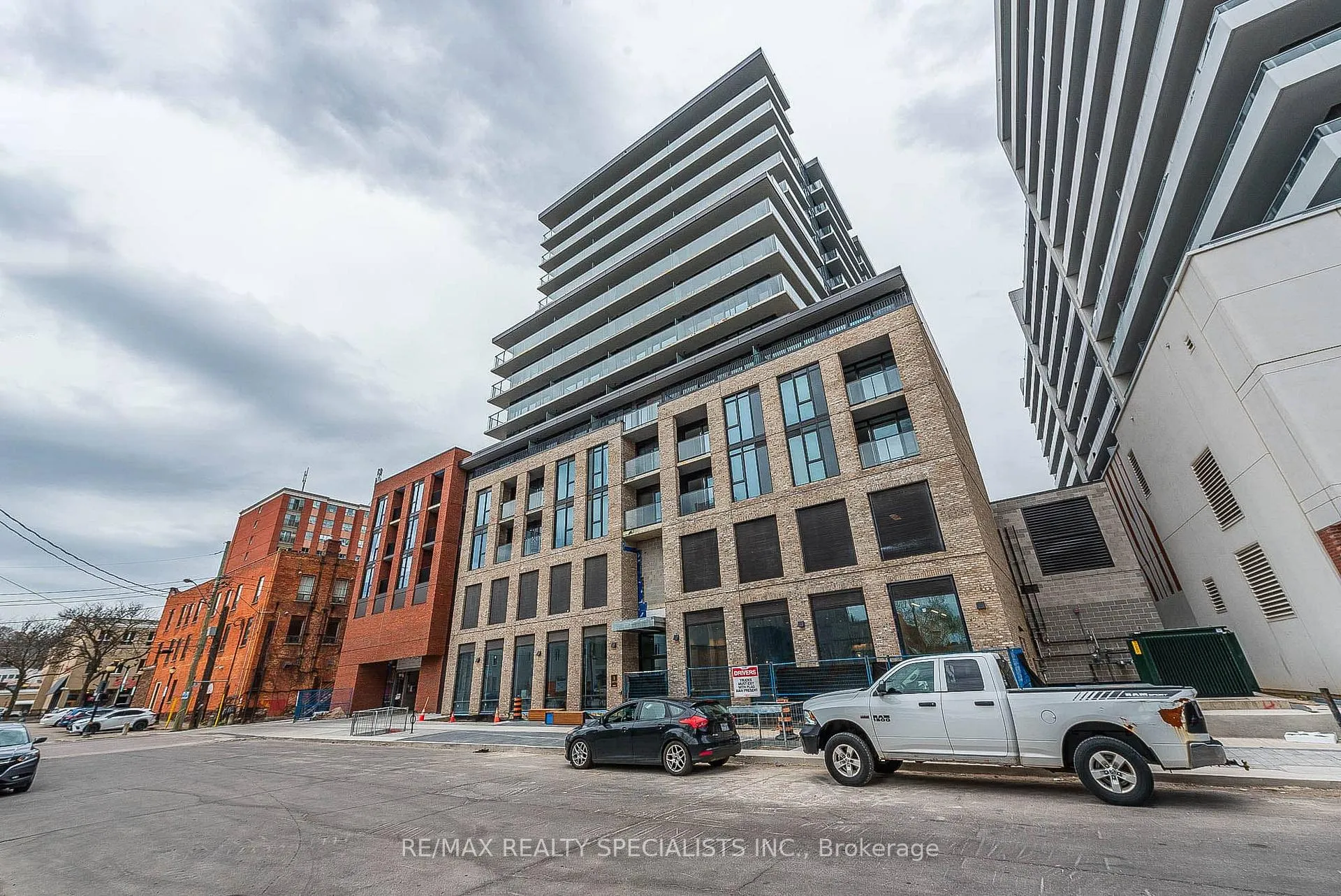 Front of Unit 1305, 1 Jarvis Street