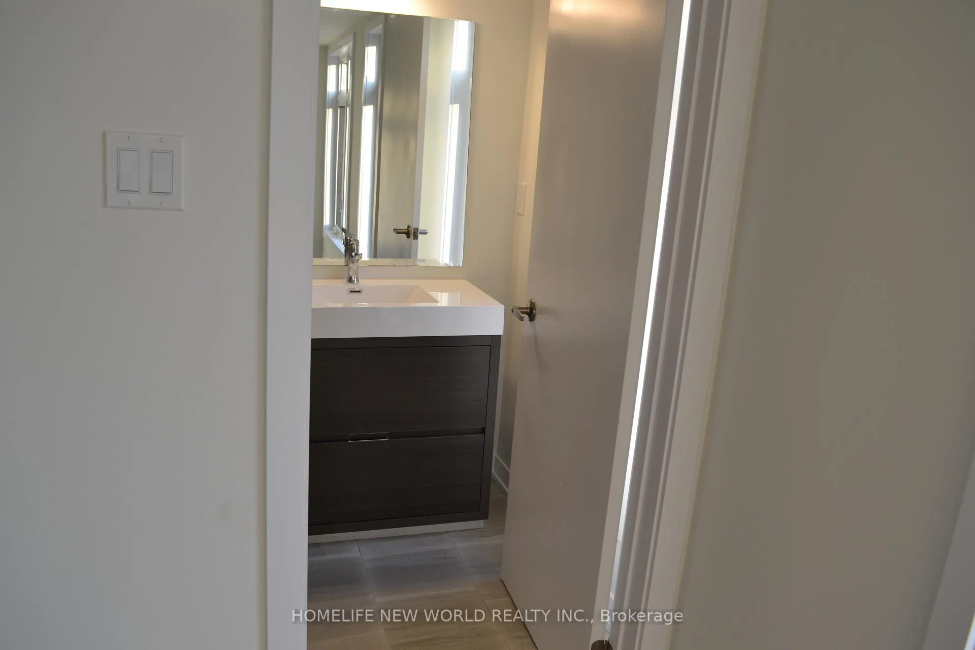 Photo 8 of Unit B2-1106, 1856 Notion Road, Pickering, Village East — HOMEH