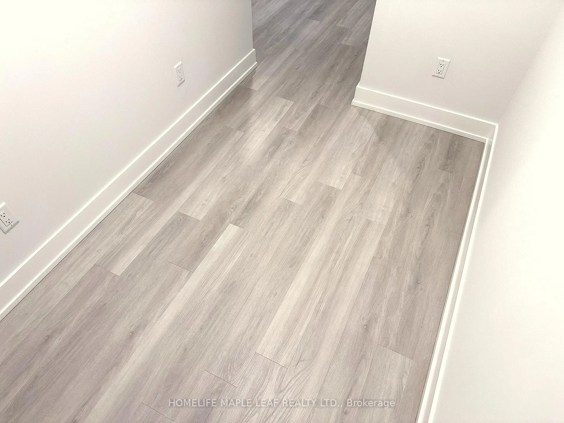Photo 10 of Unit # 121, 1100 Lackner Place, Kitchener — HOMEH