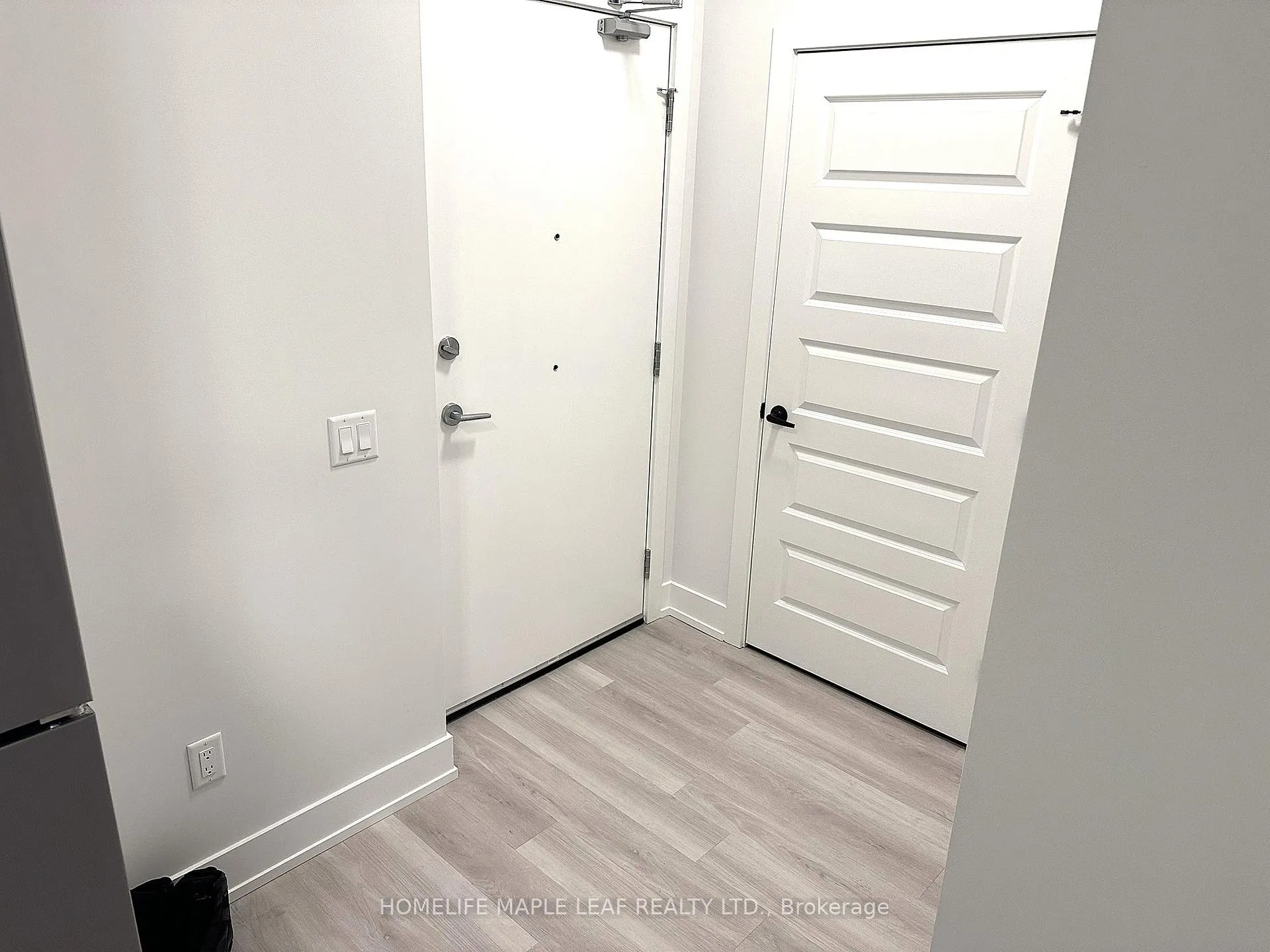 Photo 27 of Unit # 121, 1100 Lackner Place, Kitchener — HOMEH