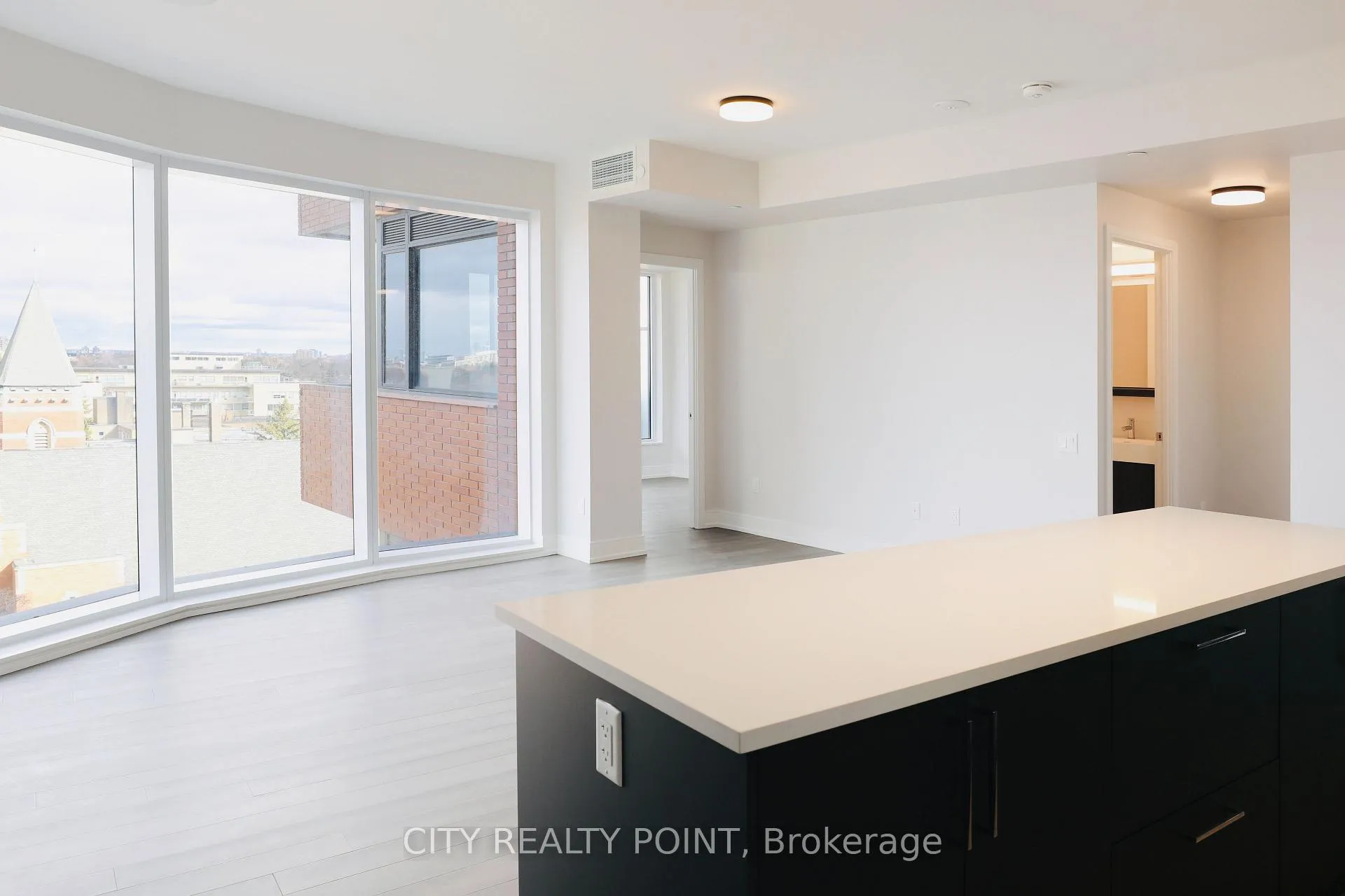 Photo 5 of Unit 306, 2525 Bathurst Street, Toronto, Forest Hill North — HOMEH