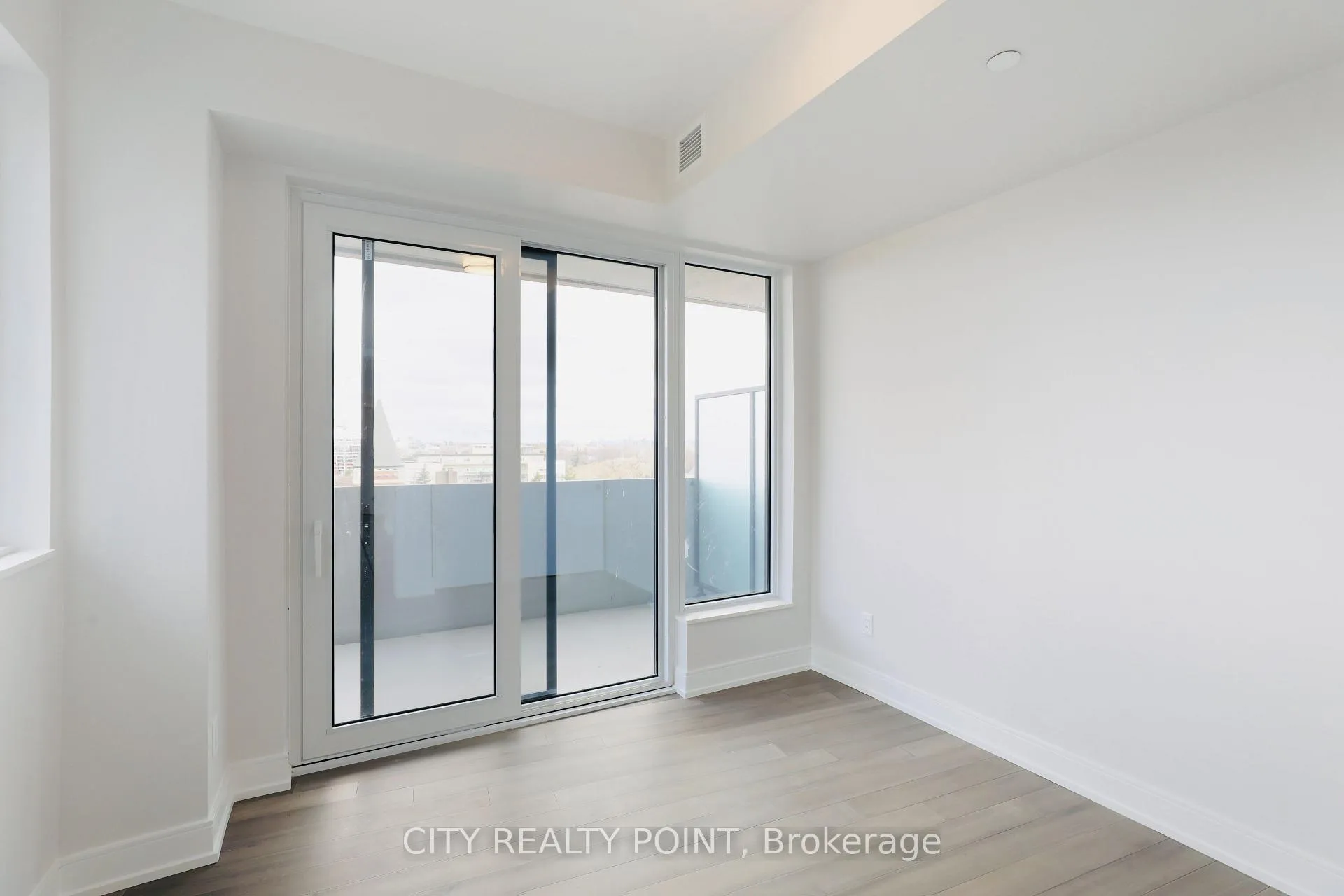 Photo 12 of Unit 306, 2525 Bathurst Street, Toronto, Forest Hill North — HOMEH