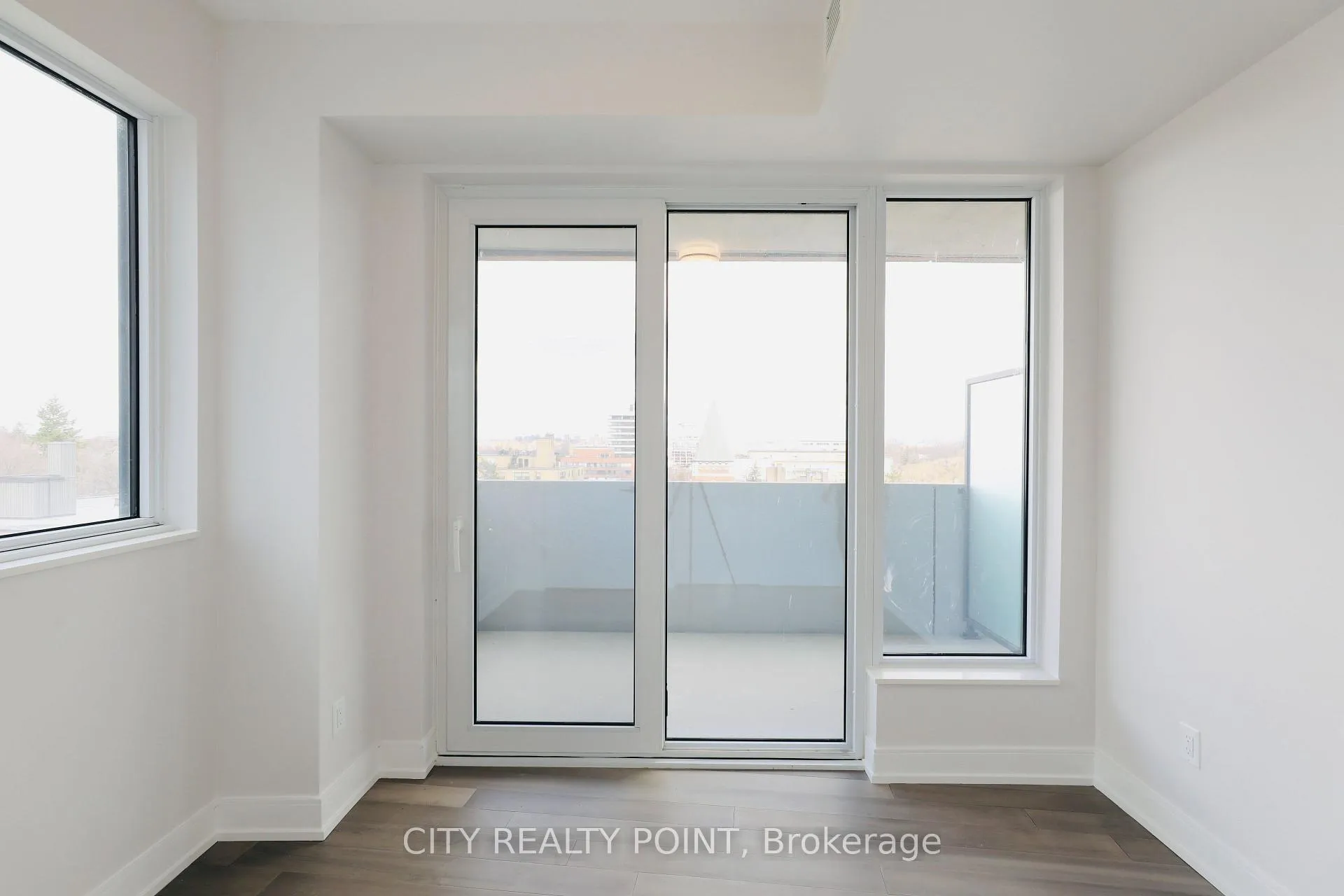Photo 13 of Unit 306, 2525 Bathurst Street, Toronto, Forest Hill North — HOMEH