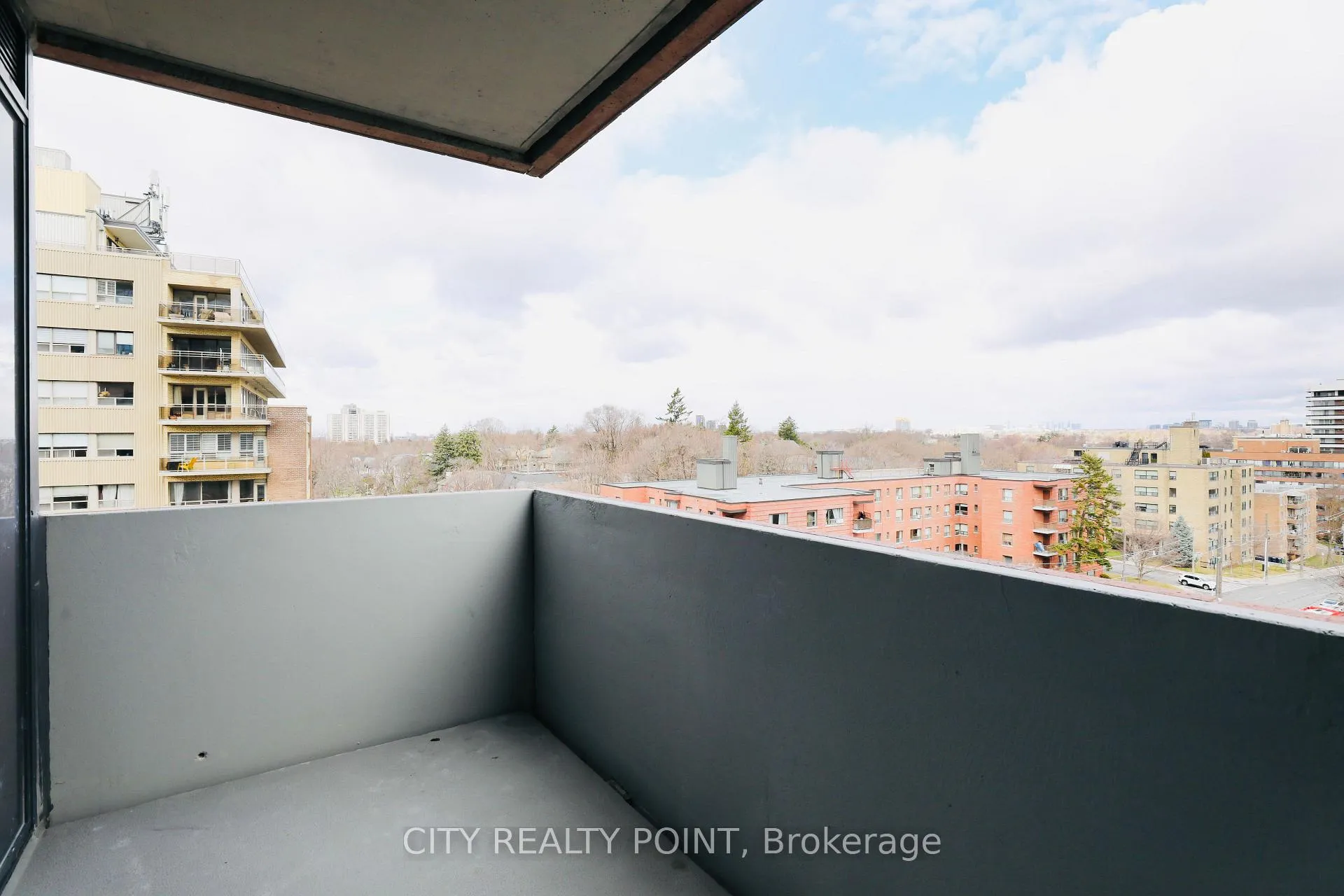 Photo 15 of Unit 306, 2525 Bathurst Street, Toronto, Forest Hill North — HOMEH