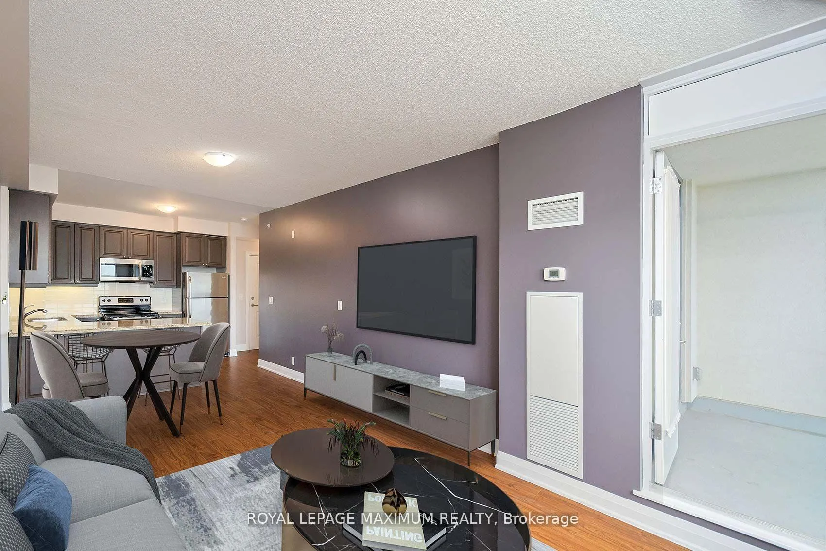 Photo 8 of Unit 312, 12 Woodstream Boulevard, Vaughan, Vaughan Grove — HOMEH