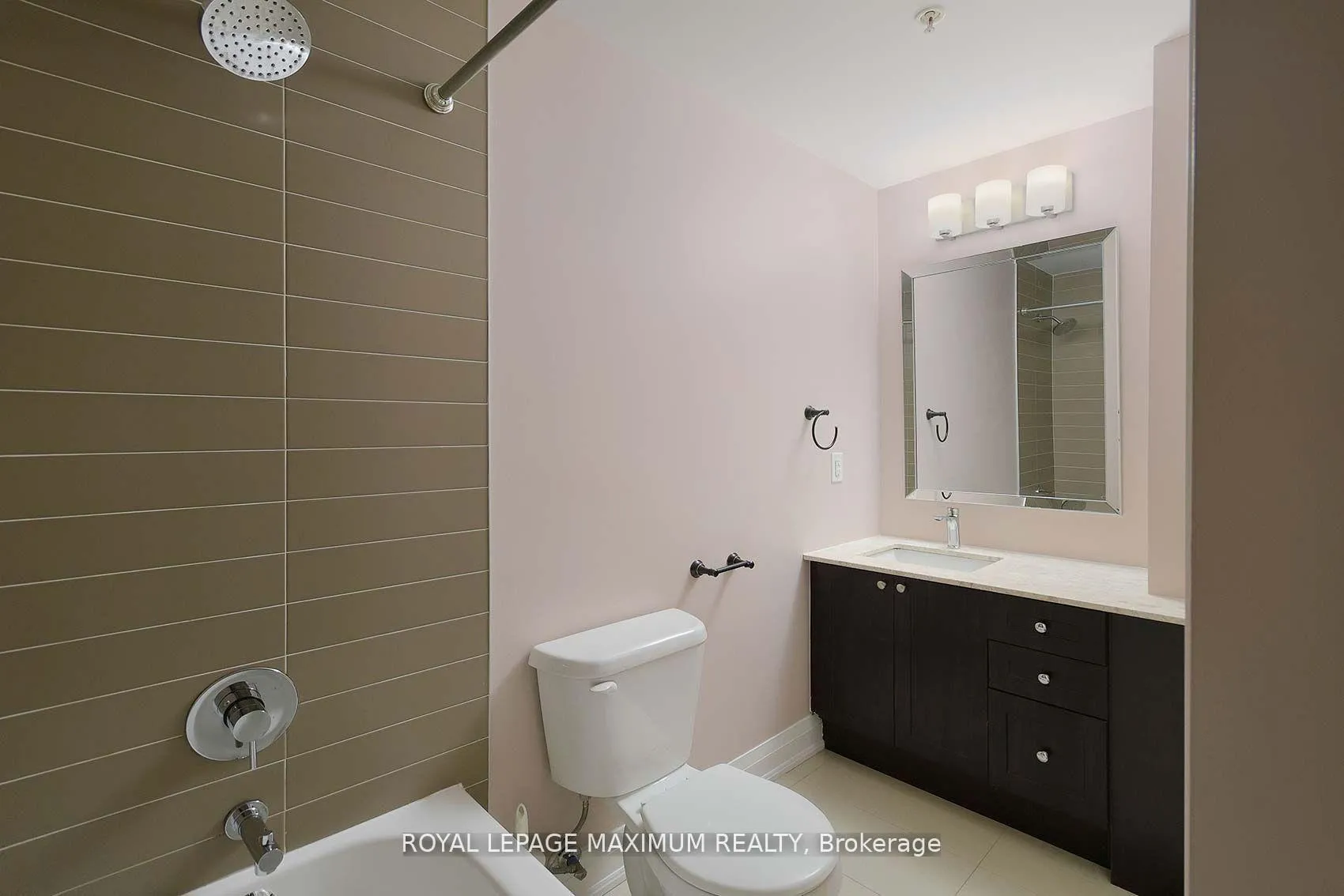Photo 20 of Unit 312, 12 Woodstream Boulevard, Vaughan, Vaughan Grove — HOMEH