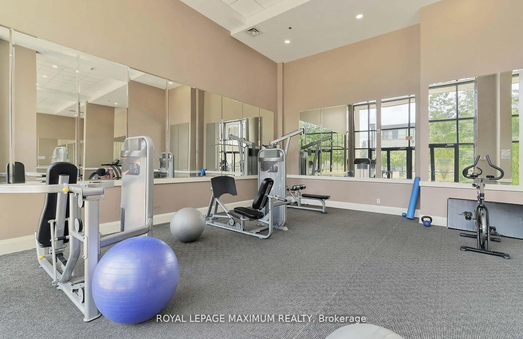 Photo 22 of Unit 312, 12 Woodstream Boulevard, Vaughan, Vaughan Grove — HOMEH
